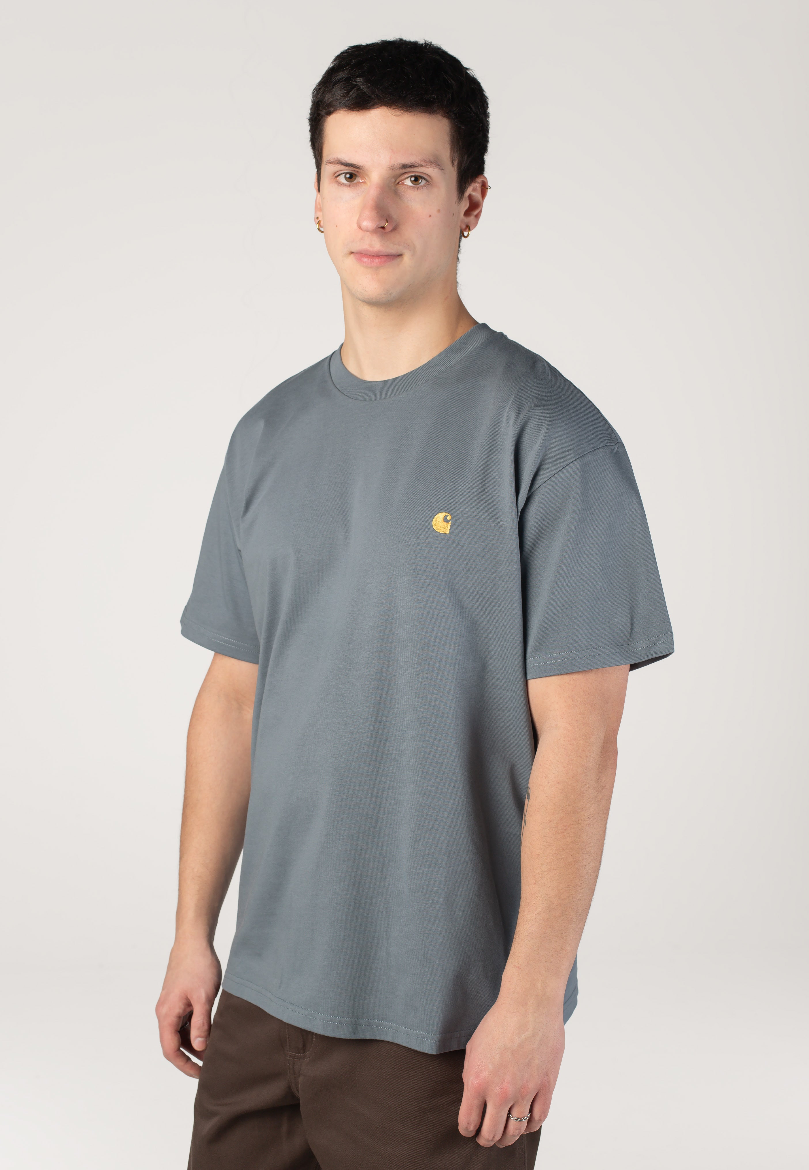 Carhartt WIP - Chase Cozy Blue/Gold - T-Shirt | Men-Image