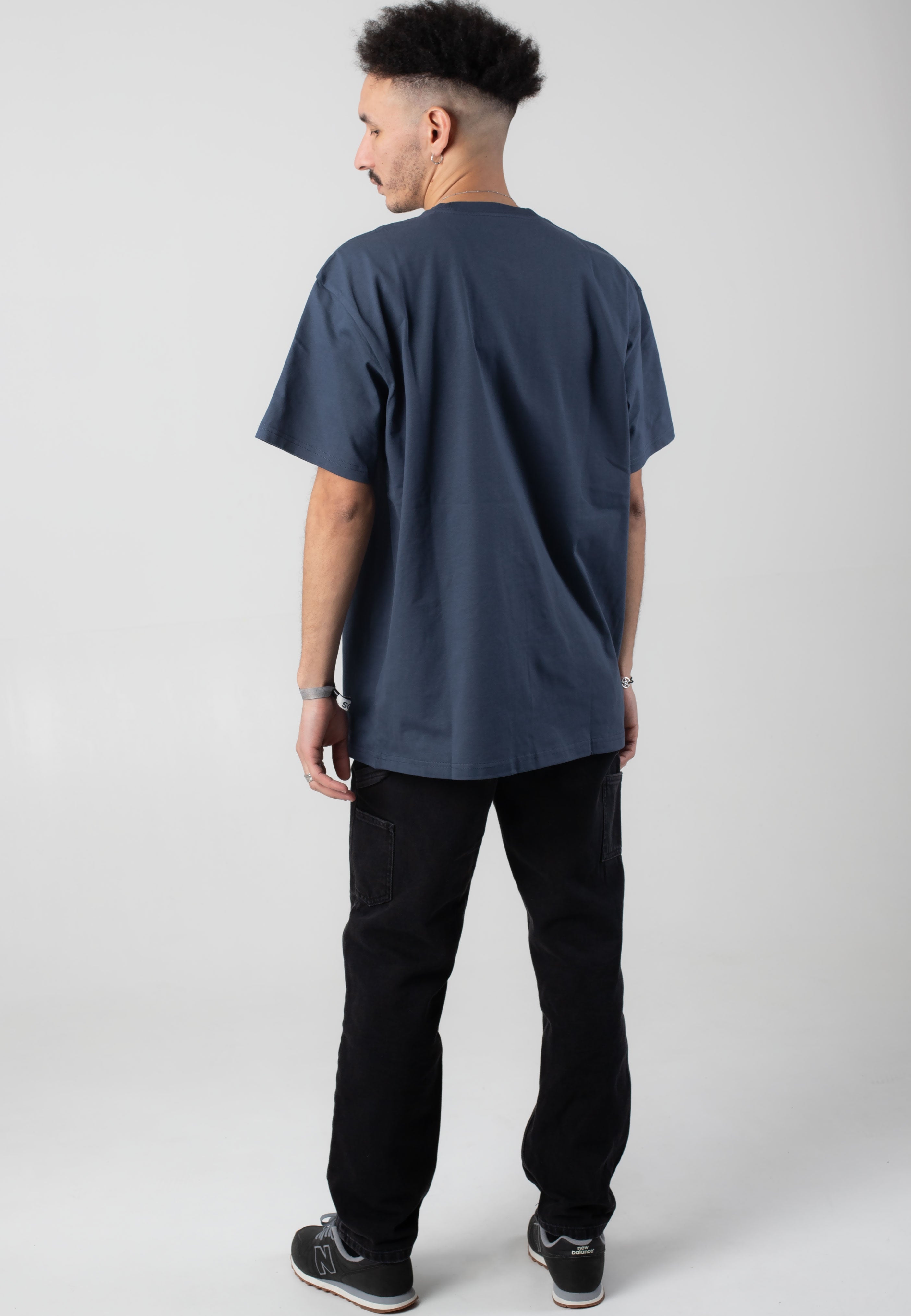 Carhartt WIP - Chase Dusky Blue/Gold - T-Shirt | Men-Image