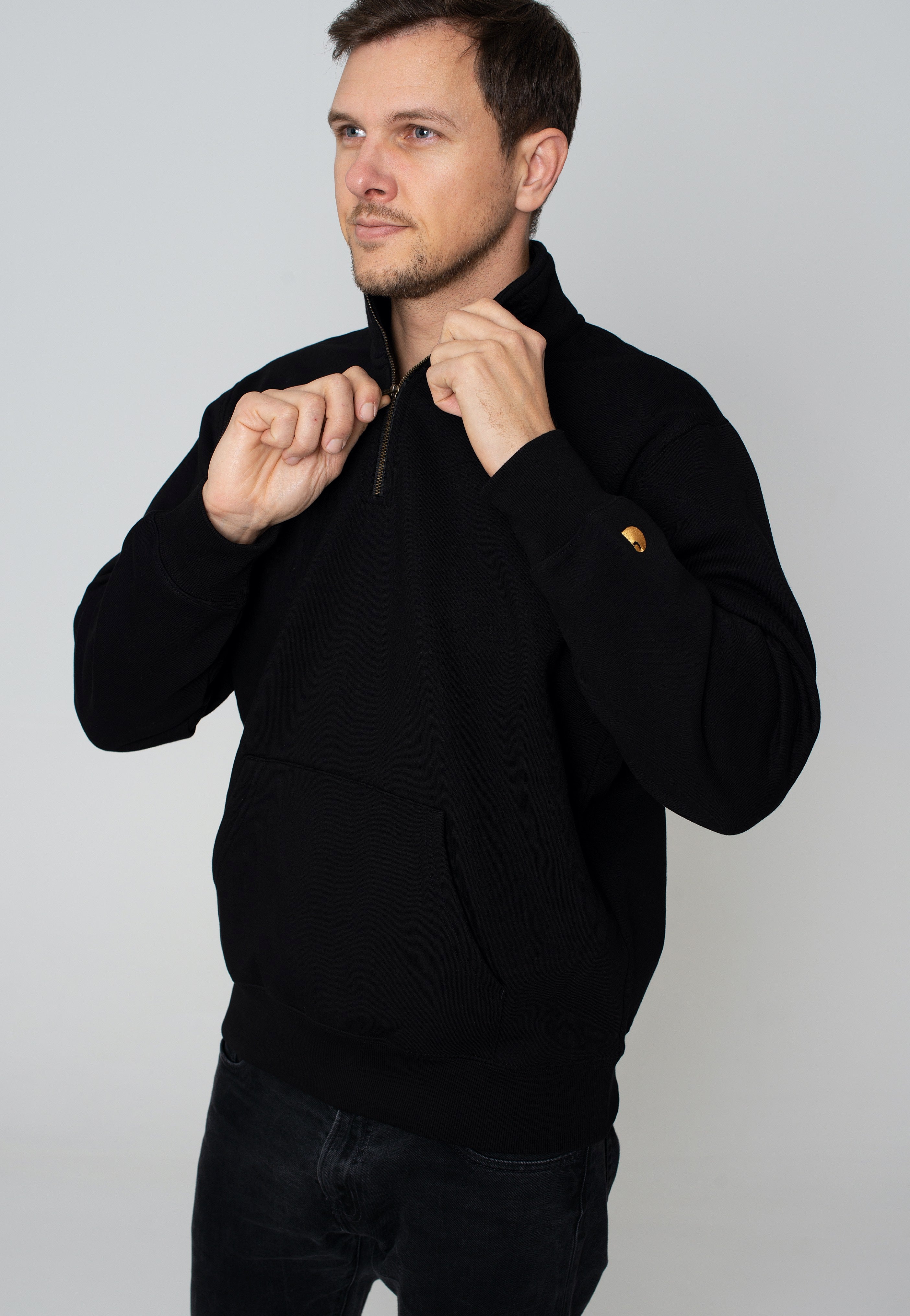 Carhartt WIP Chase Neck Zip Black/Gold - Sweater | Impericon