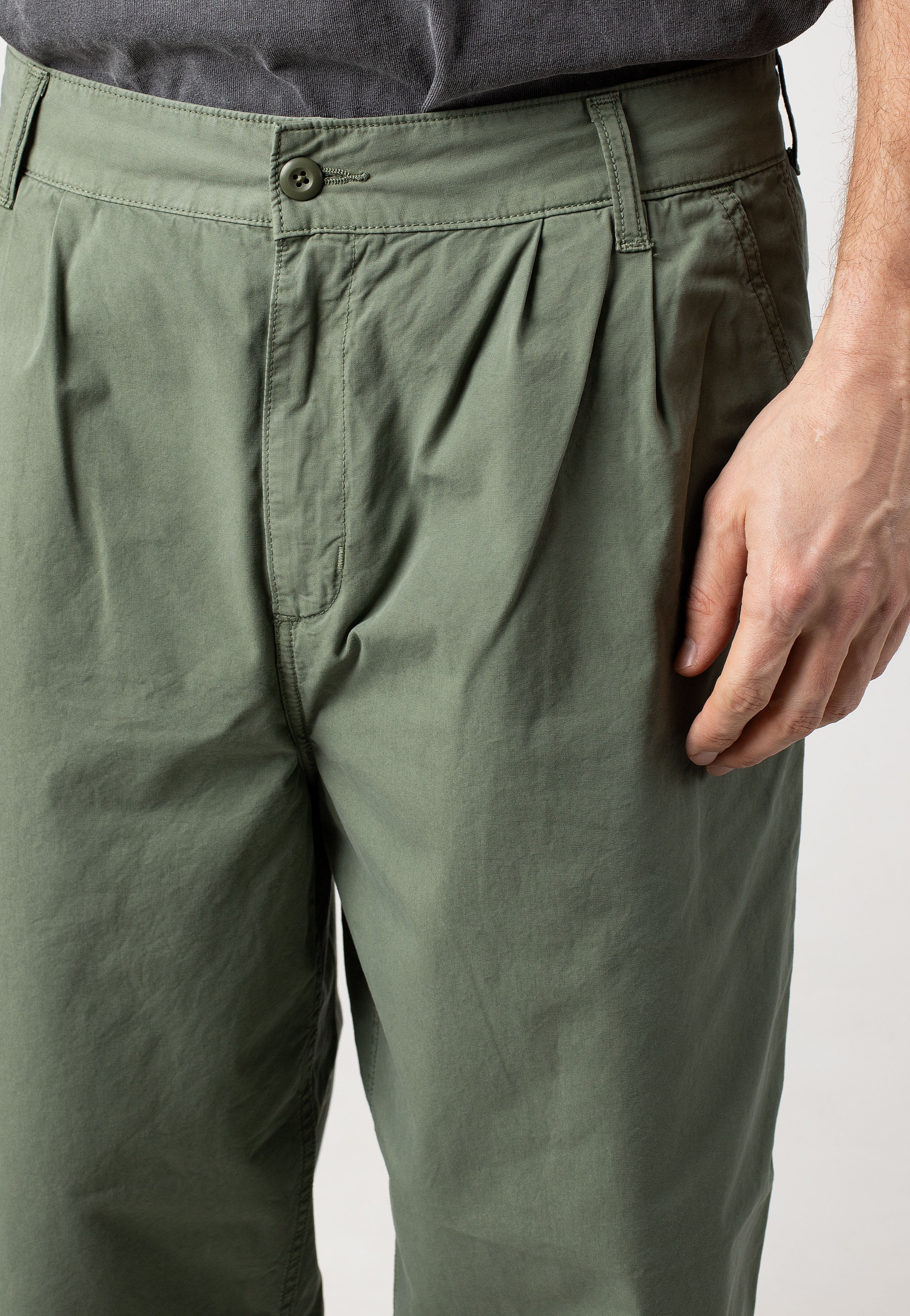 Carhartt WIP - Colston Garment Dyed Dollar Green - Pants | Men-Image