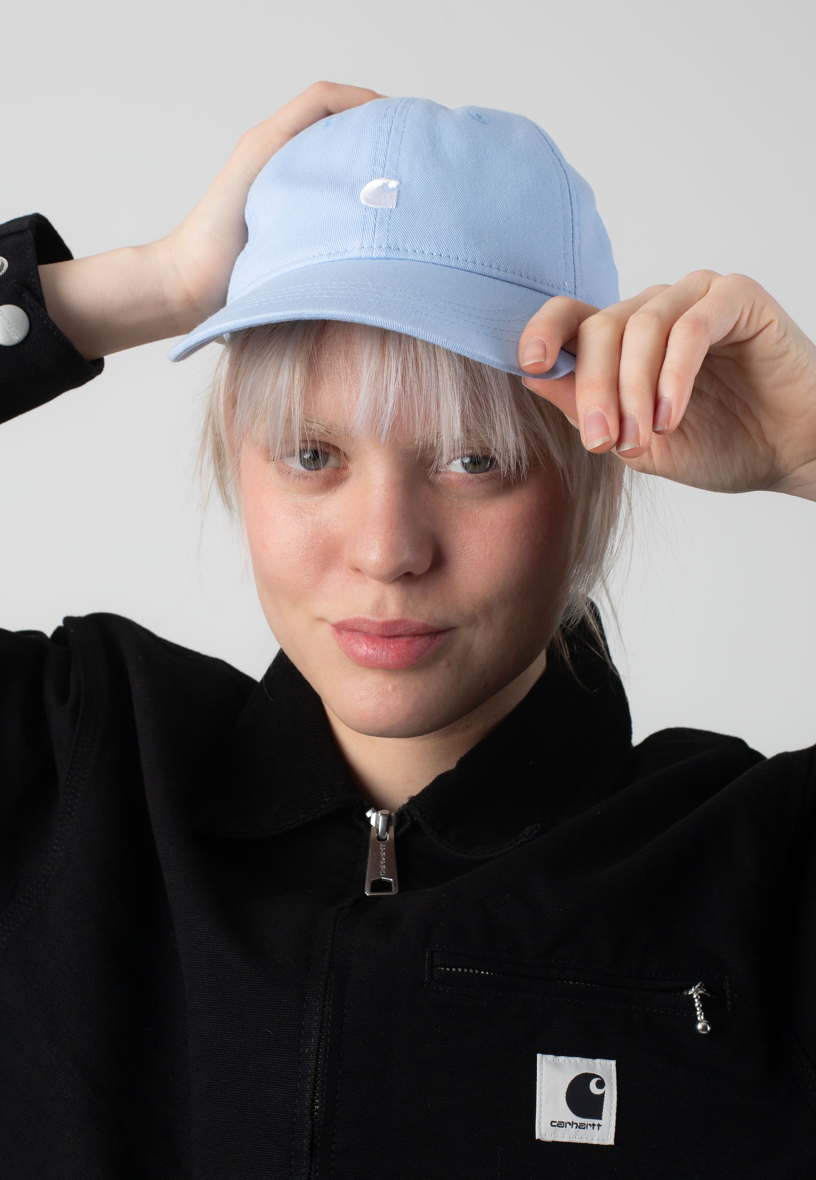 Carhartt WIP - W' Madison Logo Air Sky/White - Cap | Women-Image