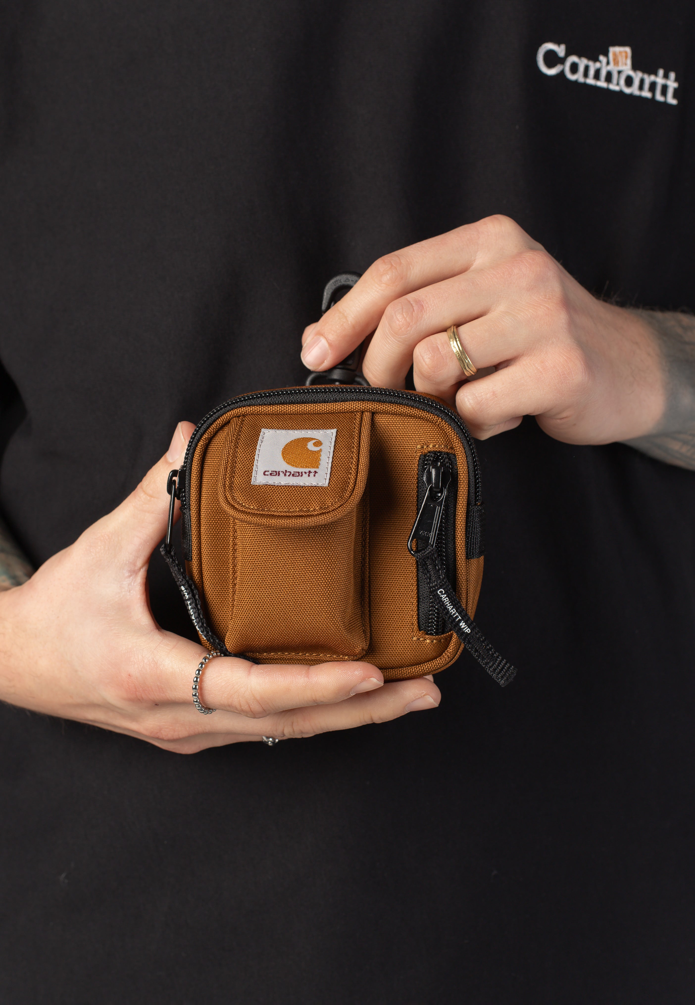 Carhartt WIP - Essential Hamilton Brown - Wallet | Neutral-Image
