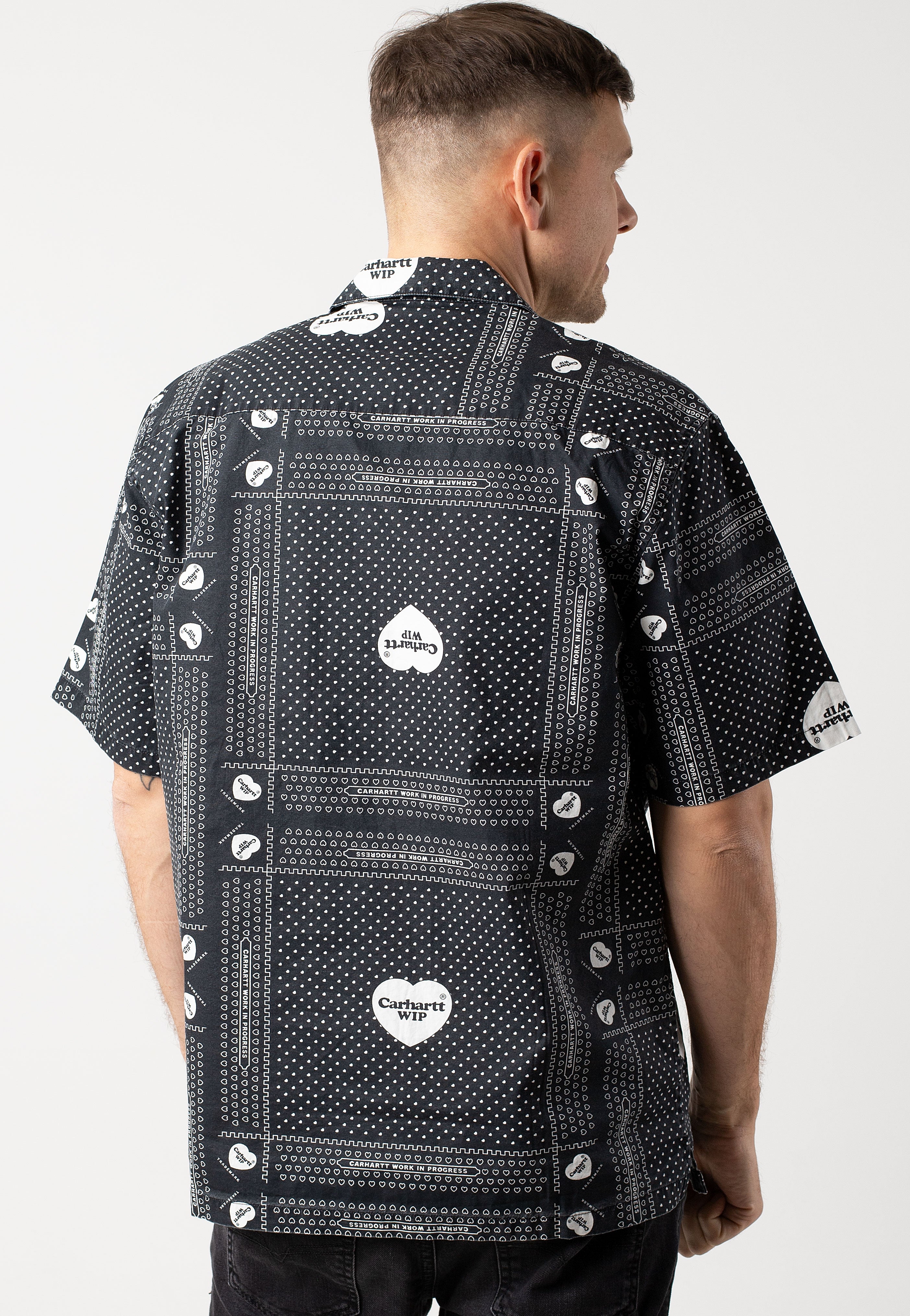 Carhartt WIP Heart Bandana Heart Bandana Print/Black - Shirt
