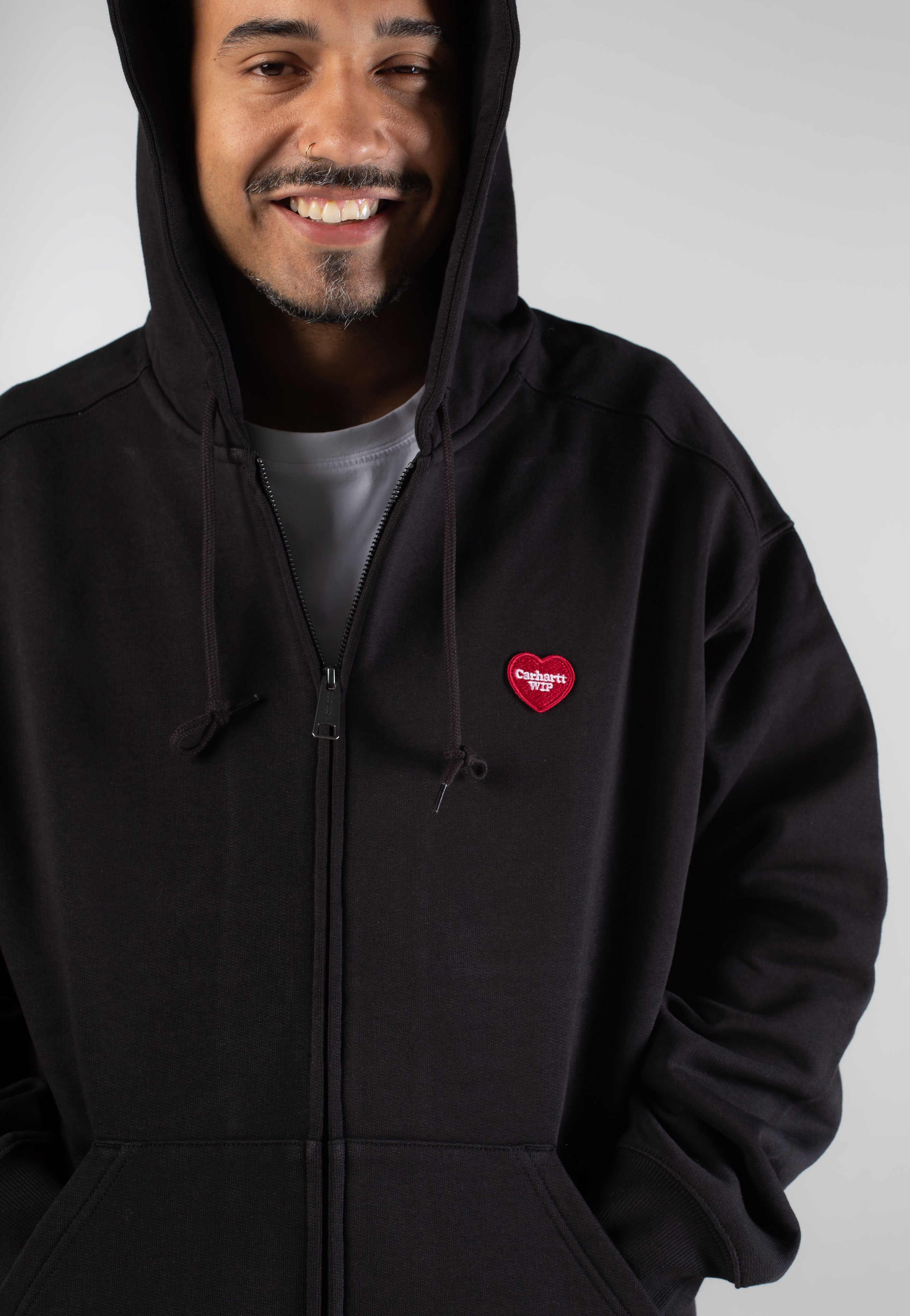 Carhartt WIP - Hooded Heart II Hartt Sweat Black - Jacket | Men-Image