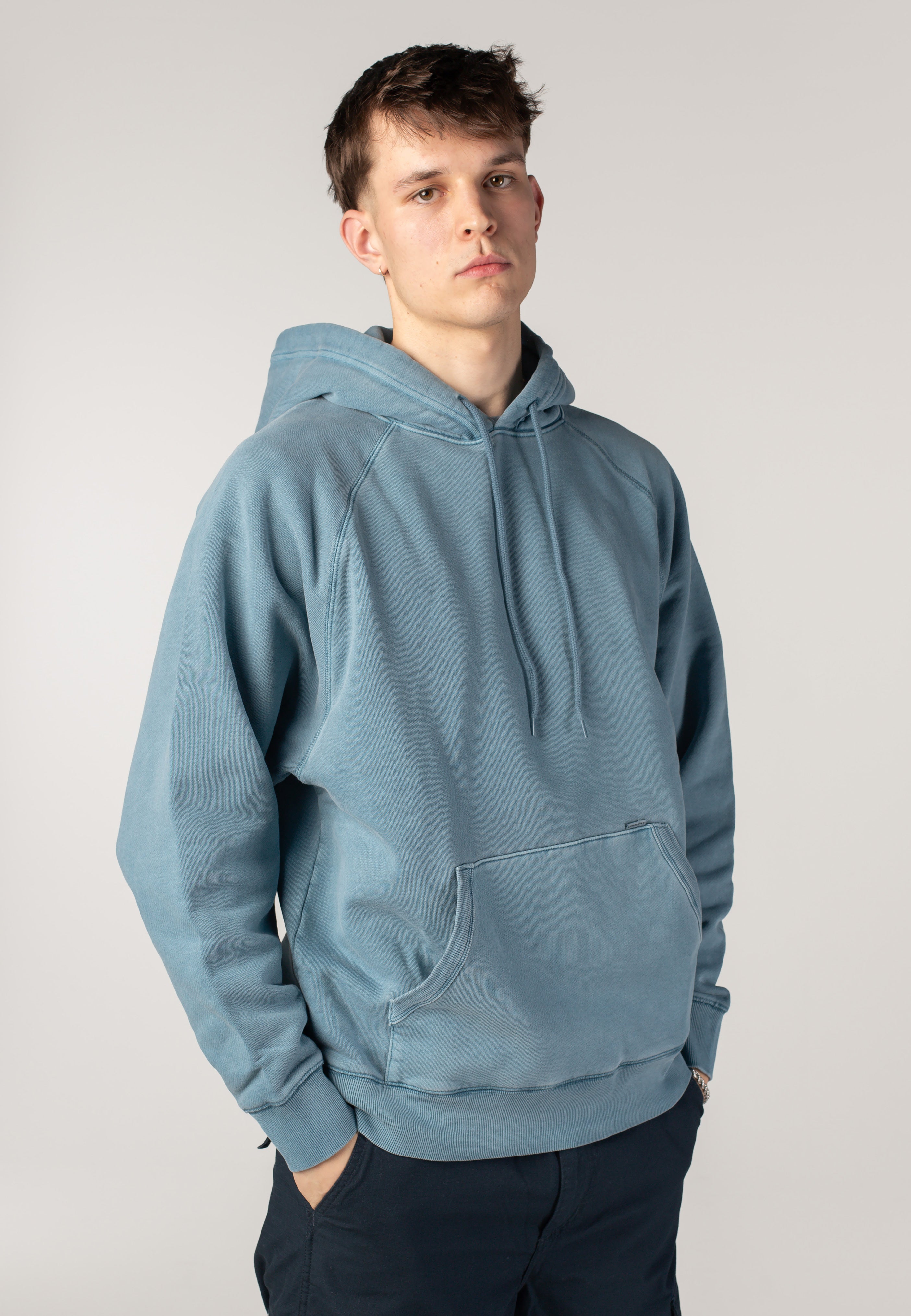 Carhartt WIP - Hooded Taos Garment Dyed Vancouver Blue - Hoodie | Men-Image