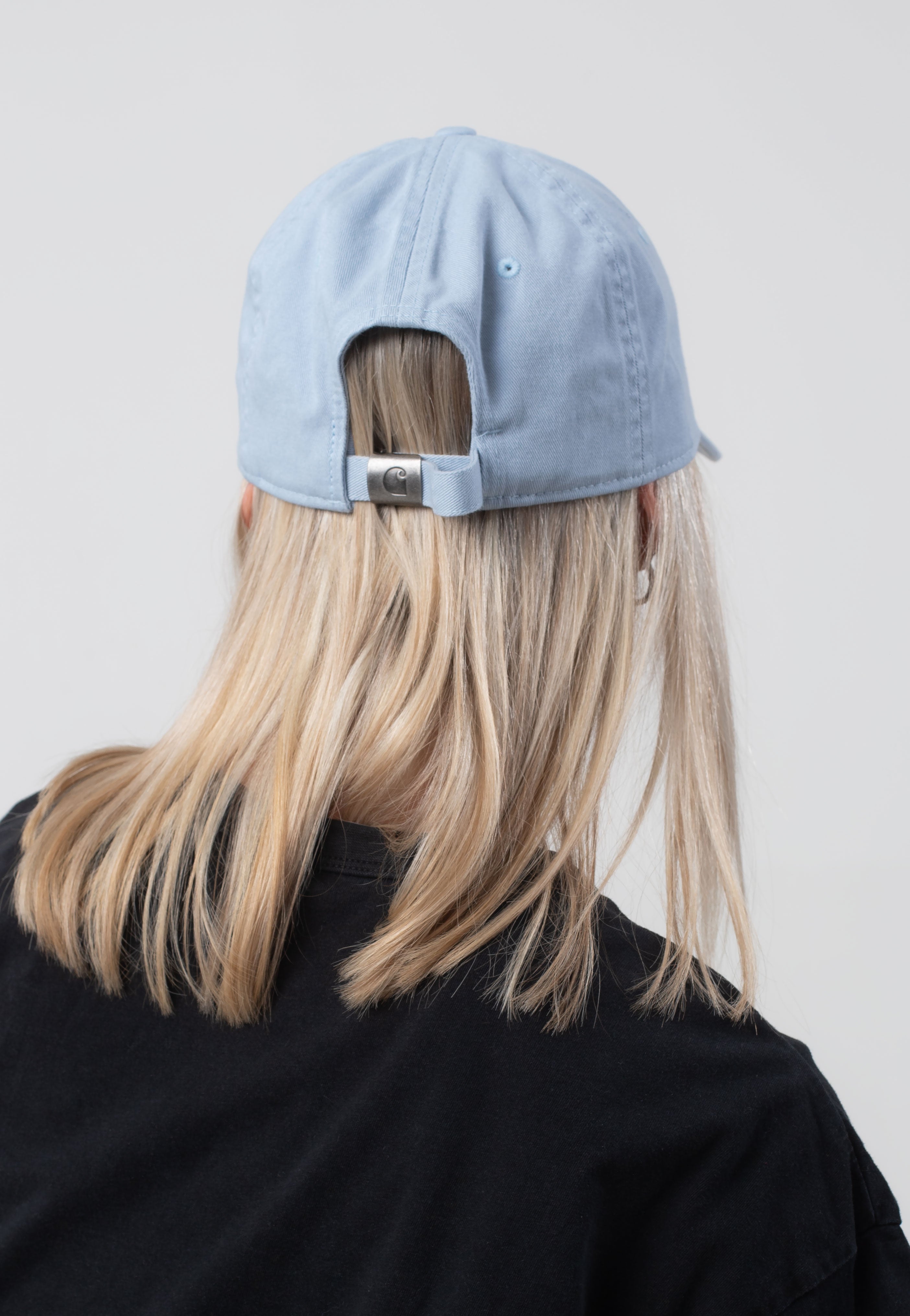 Carhartt WIP - Madison Logo Blue Fog/White - Cap | Neutral-Image