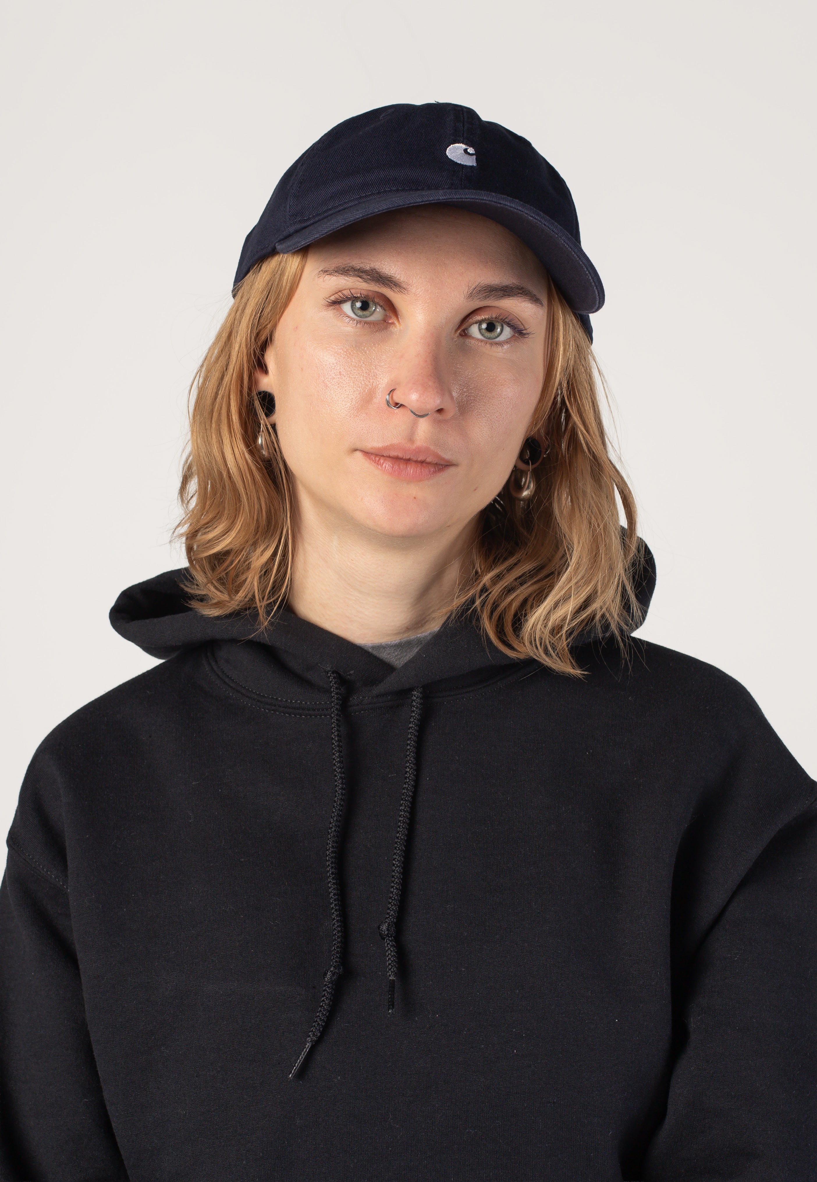 Carhartt WIP - Madison Logo Dark Navy/White - Cap | Neutral-Image