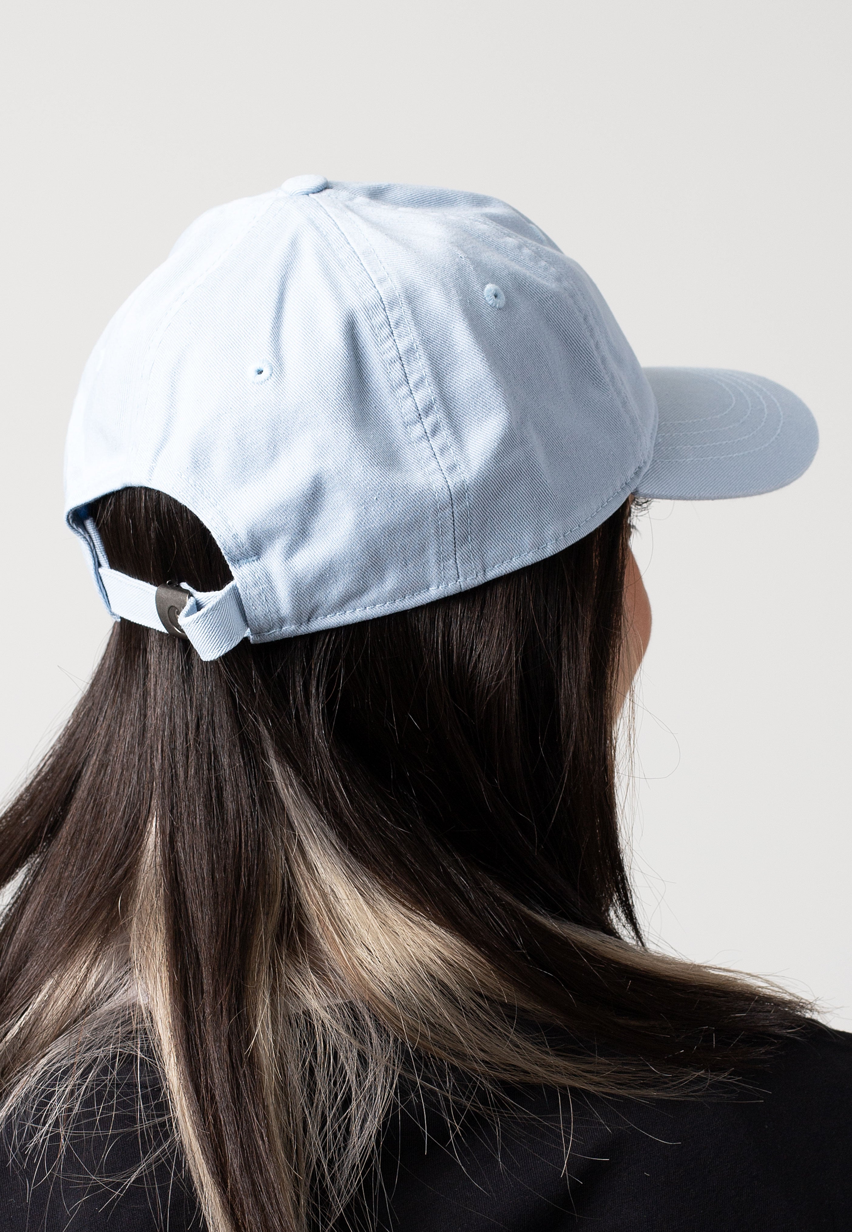 Carhartt WIP - Madison Logo Frosted Blue/White - Cap | Neutral-Image