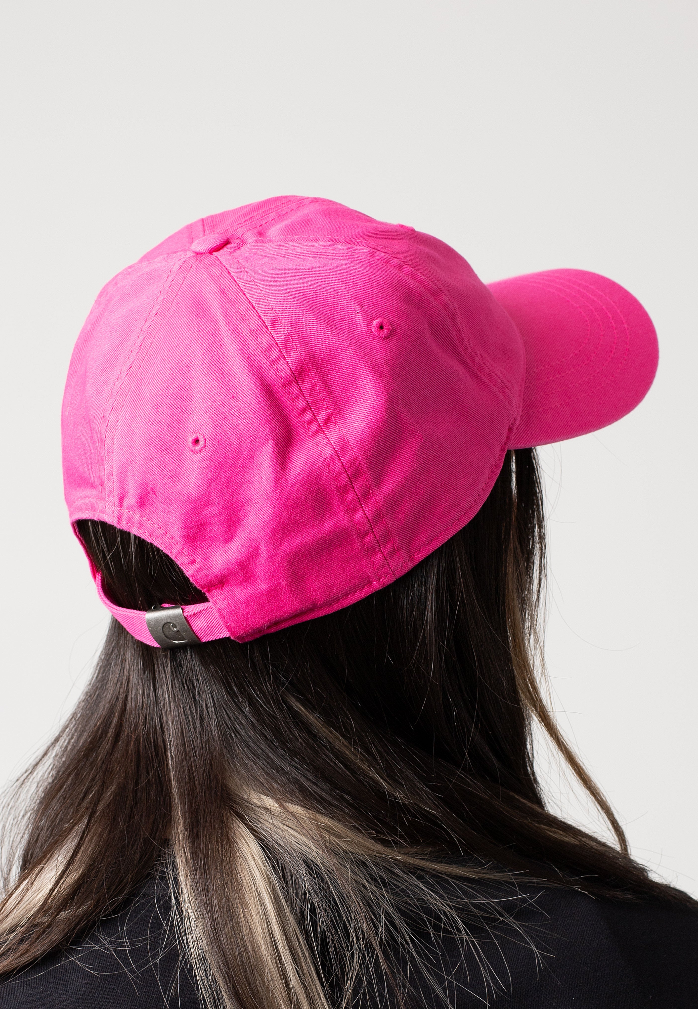 Carhartt WIP - Madison Logo Magenta/White - Cap | Neutral-Image