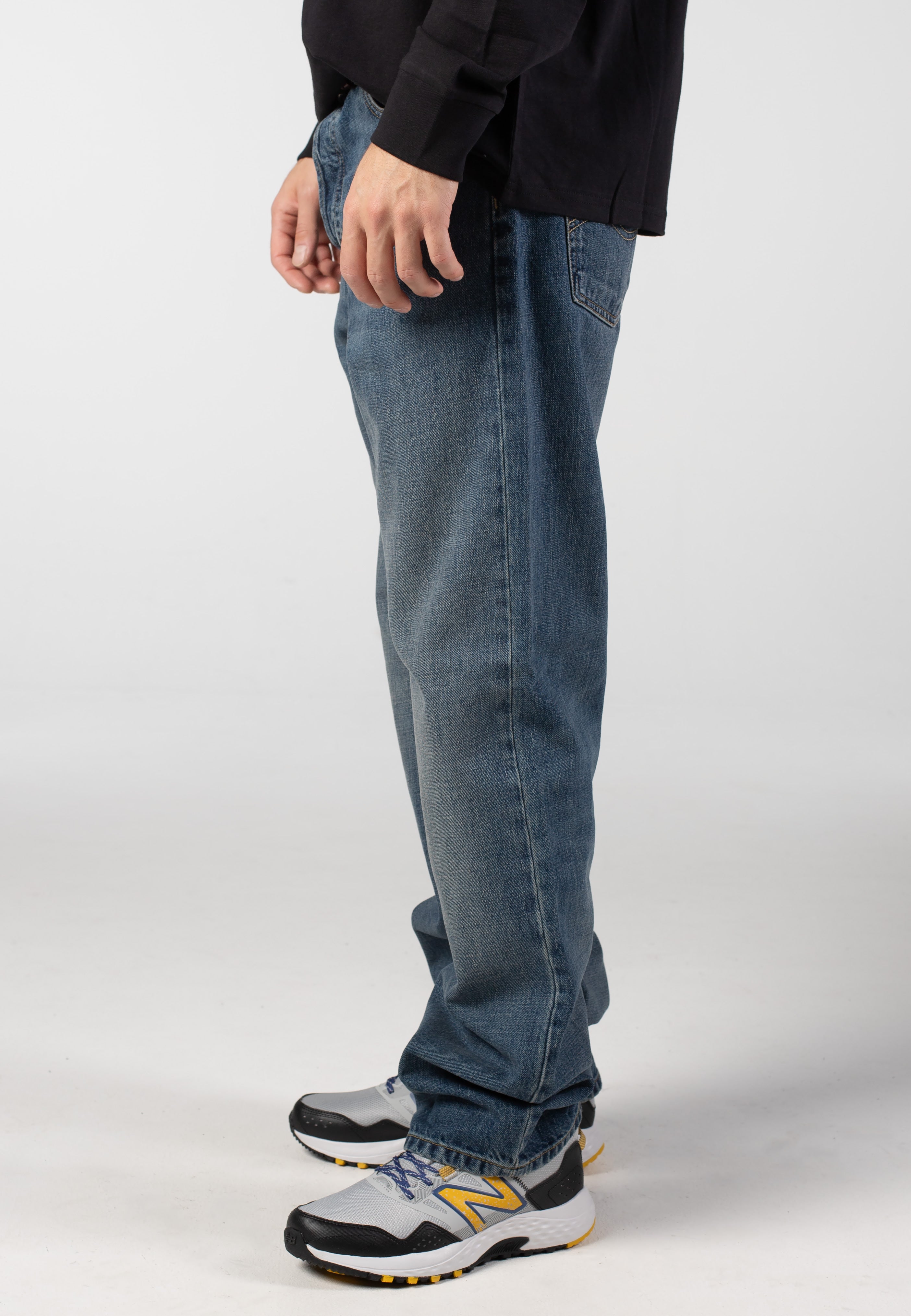 Carhartt WIP - Marlow Dark Used Wash Blue - Jeans | Men-Image