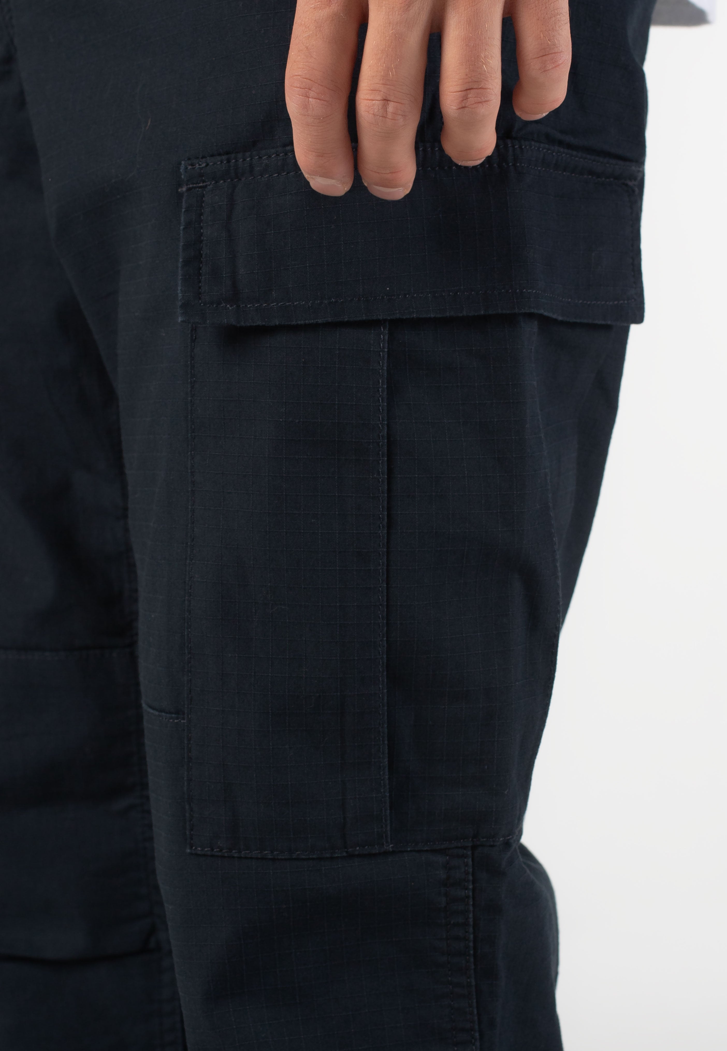 Carhartt WIP - Regular Cargo Rinsed Deep Night - Pants | Men-Image