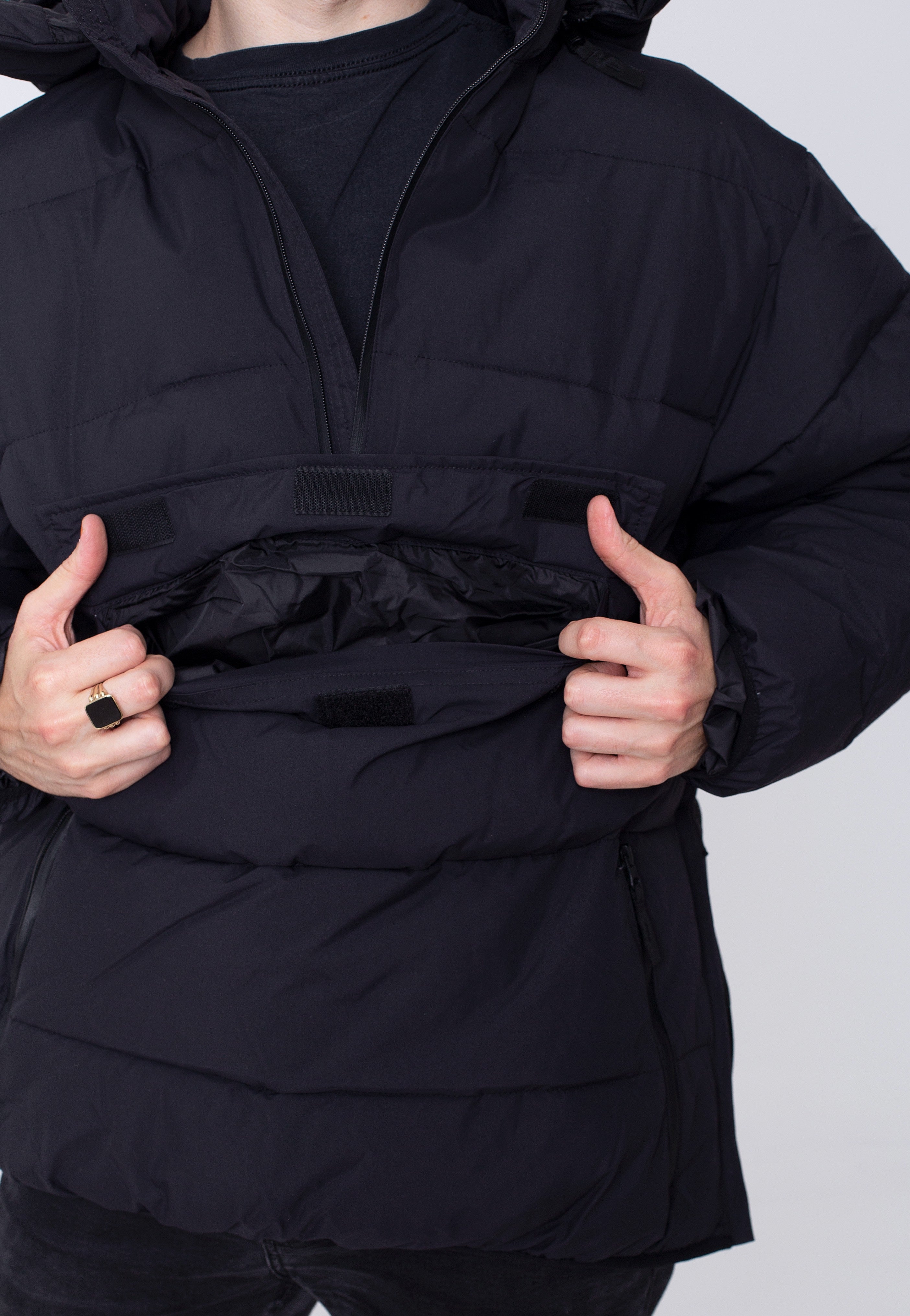 Carhartt WIP - Munro Pull Over Black - Jacket | Men-Image