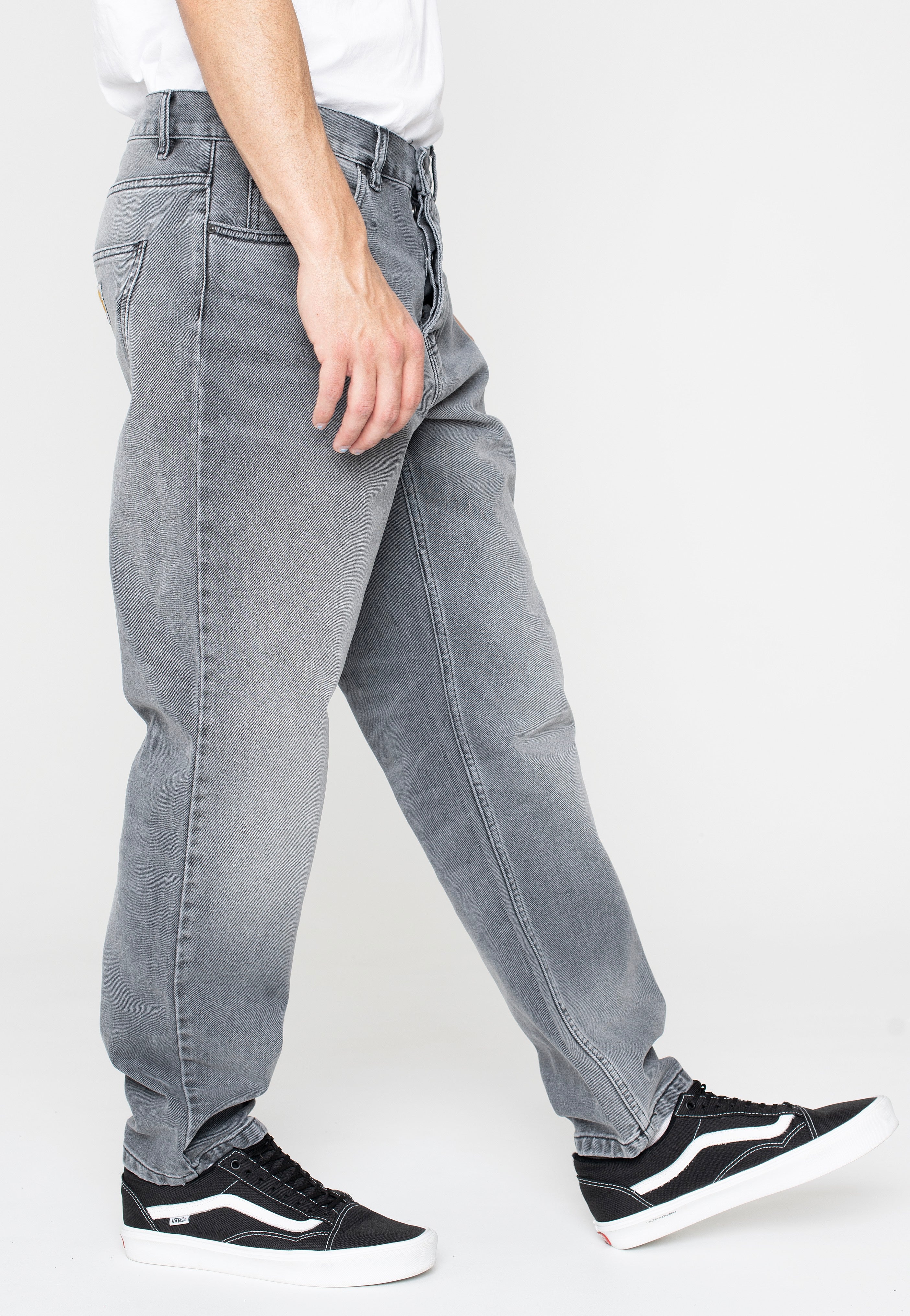 Carhartt WIP Newel Light Used Wash Black - Jeans | Impericon