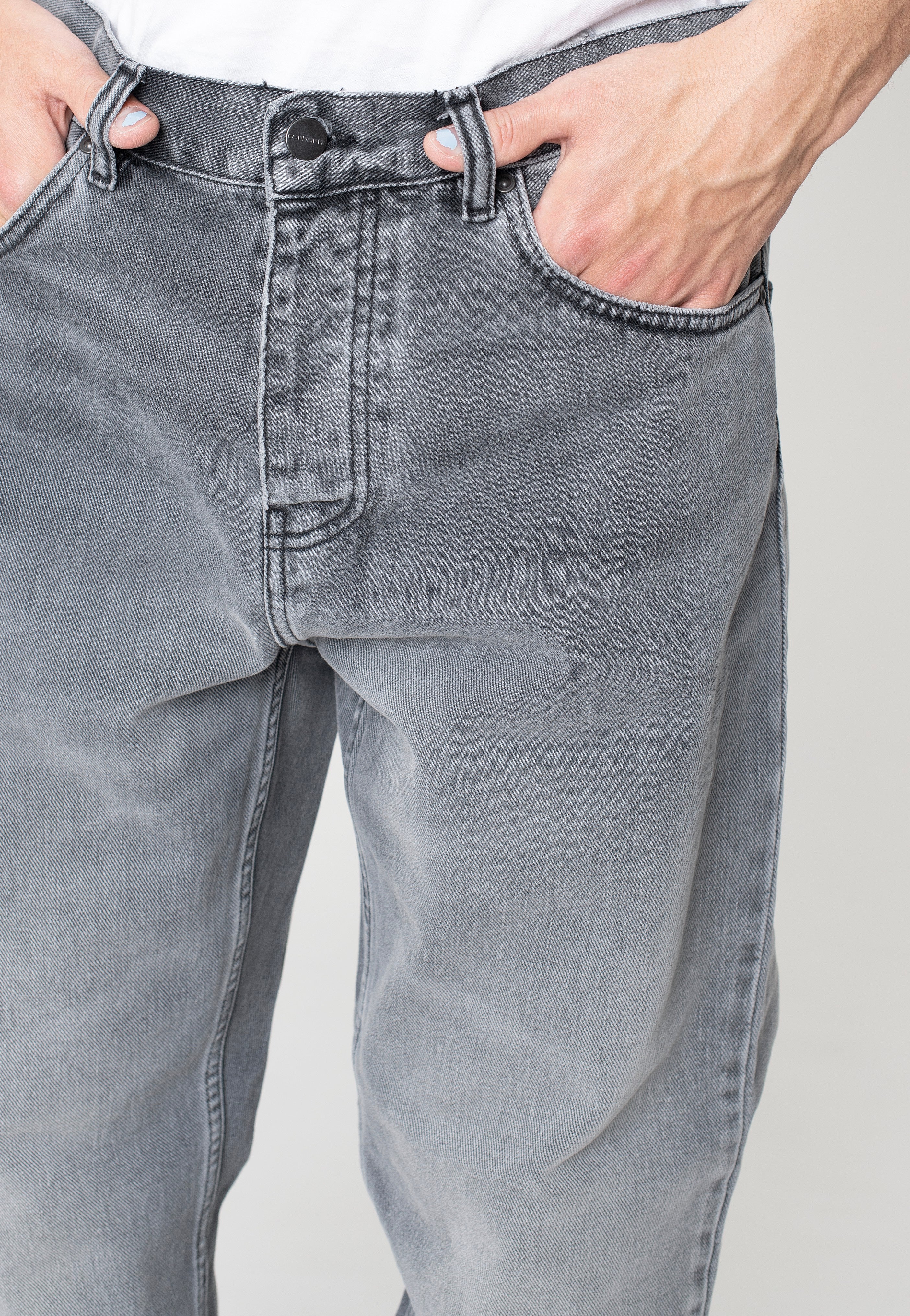 Carhartt WIP Newel Light Used Wash Black - Jeans | Impericon