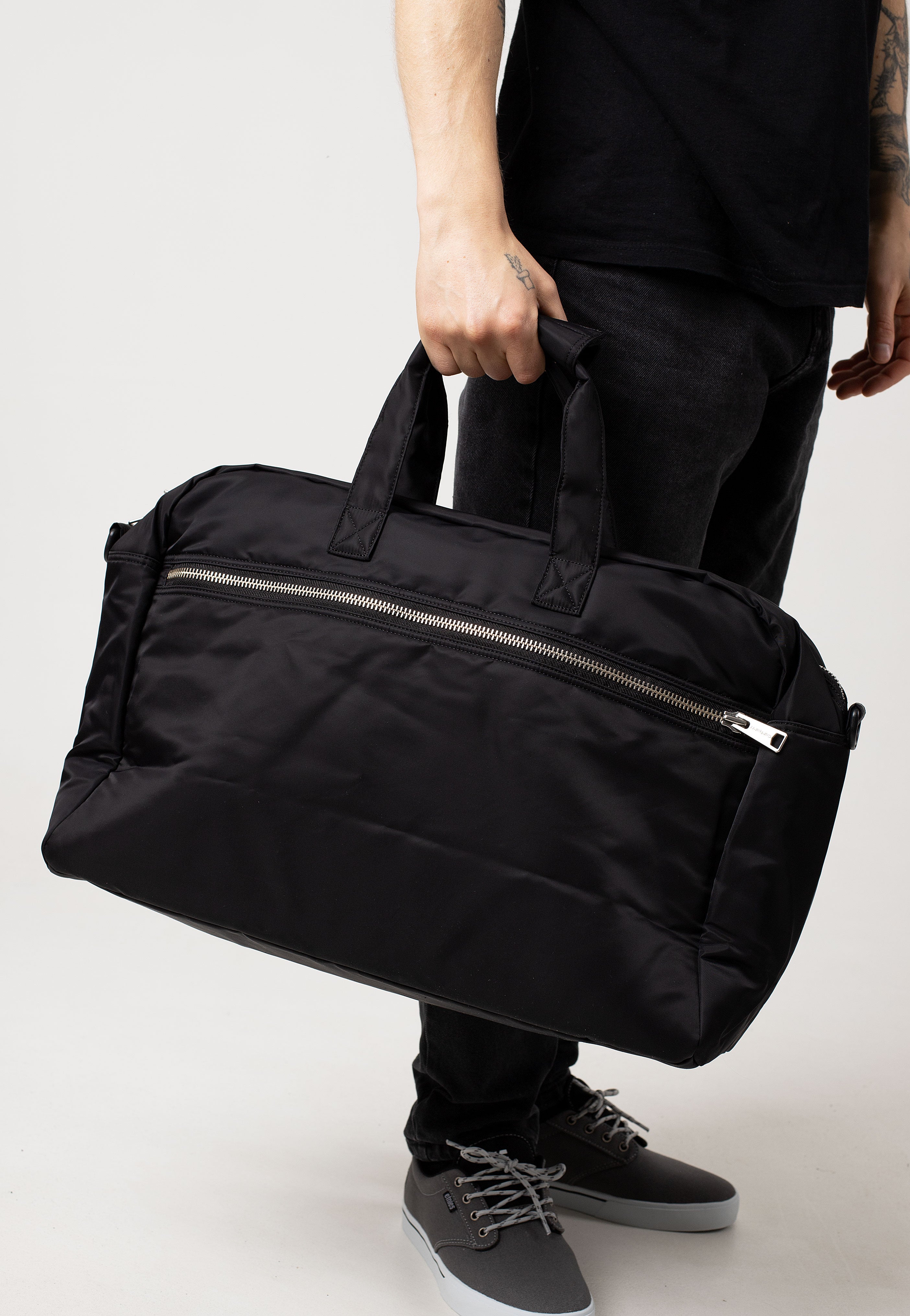 Carhartt WIP - Otley Weekend Black - Bag | Neutral-Image
