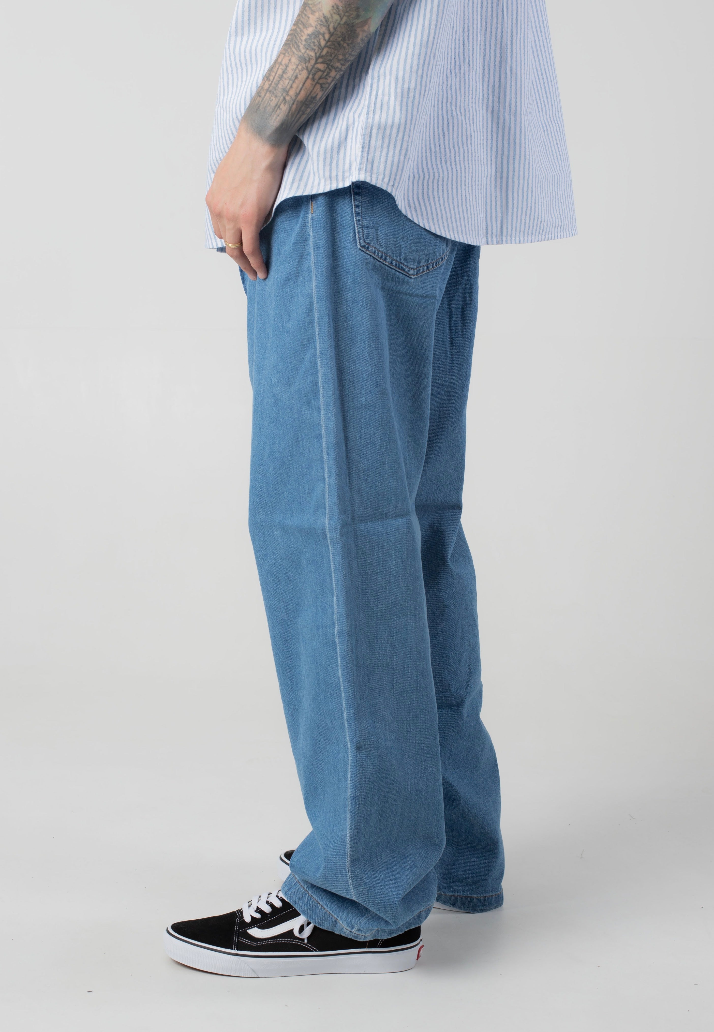 Carhartt WIP - Lucas Bleached Blue - Pants | Men-Image