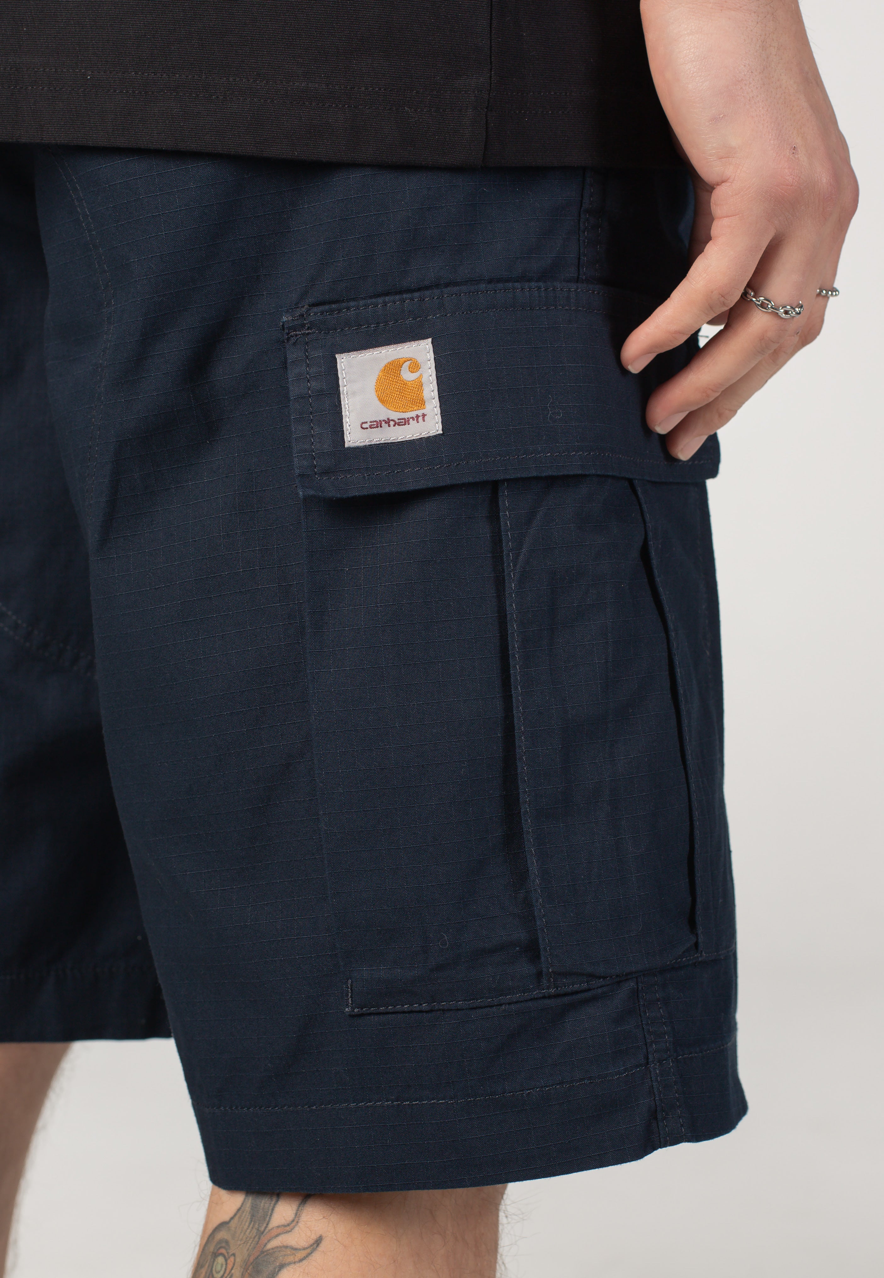 Carhartt WIP - Regular Cargo Rinsed Deep Night - Shorts | Men-Image