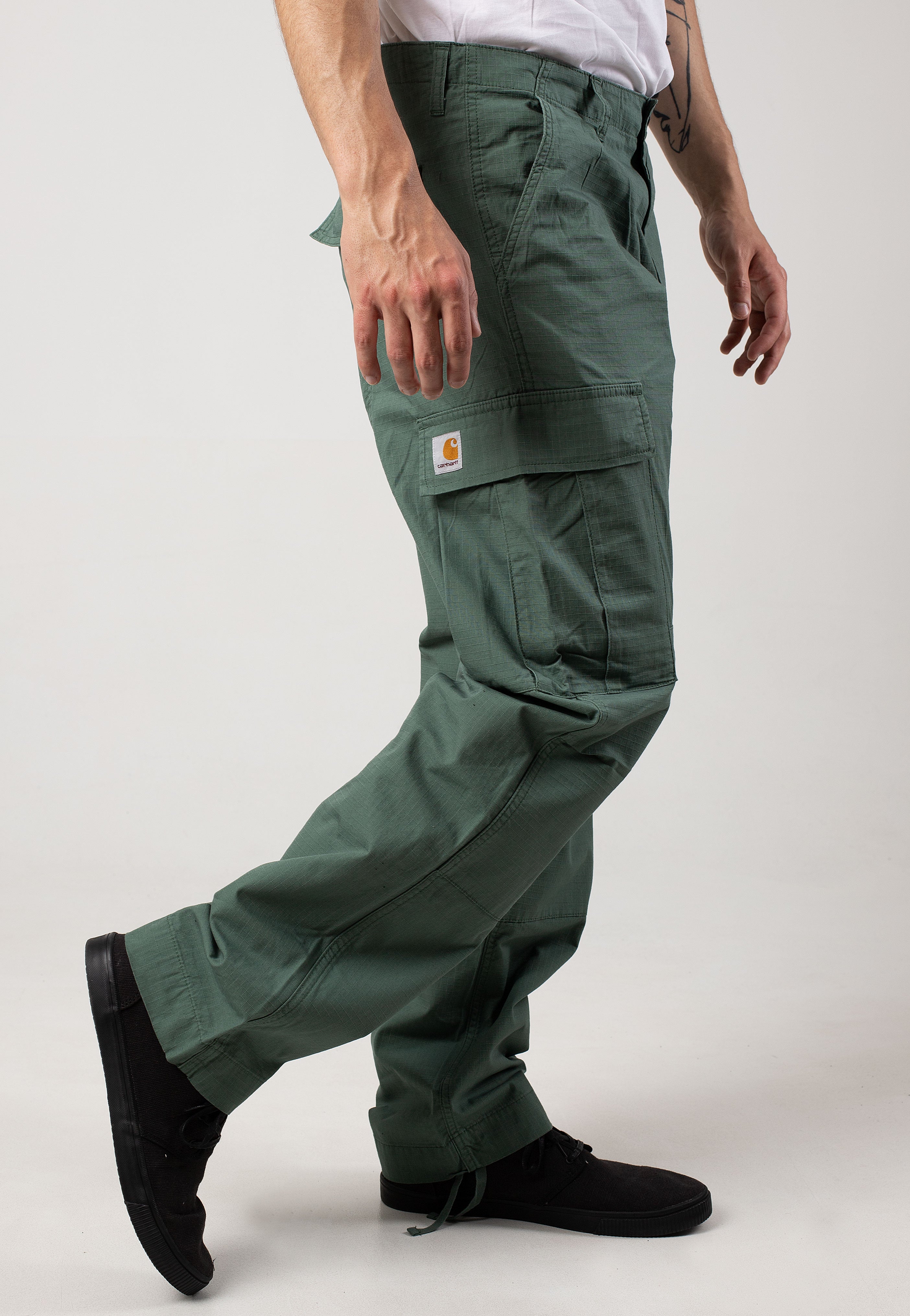 Carhartt WIP - Regular Cargo Rinsed Duck Green - Pants | Impericon