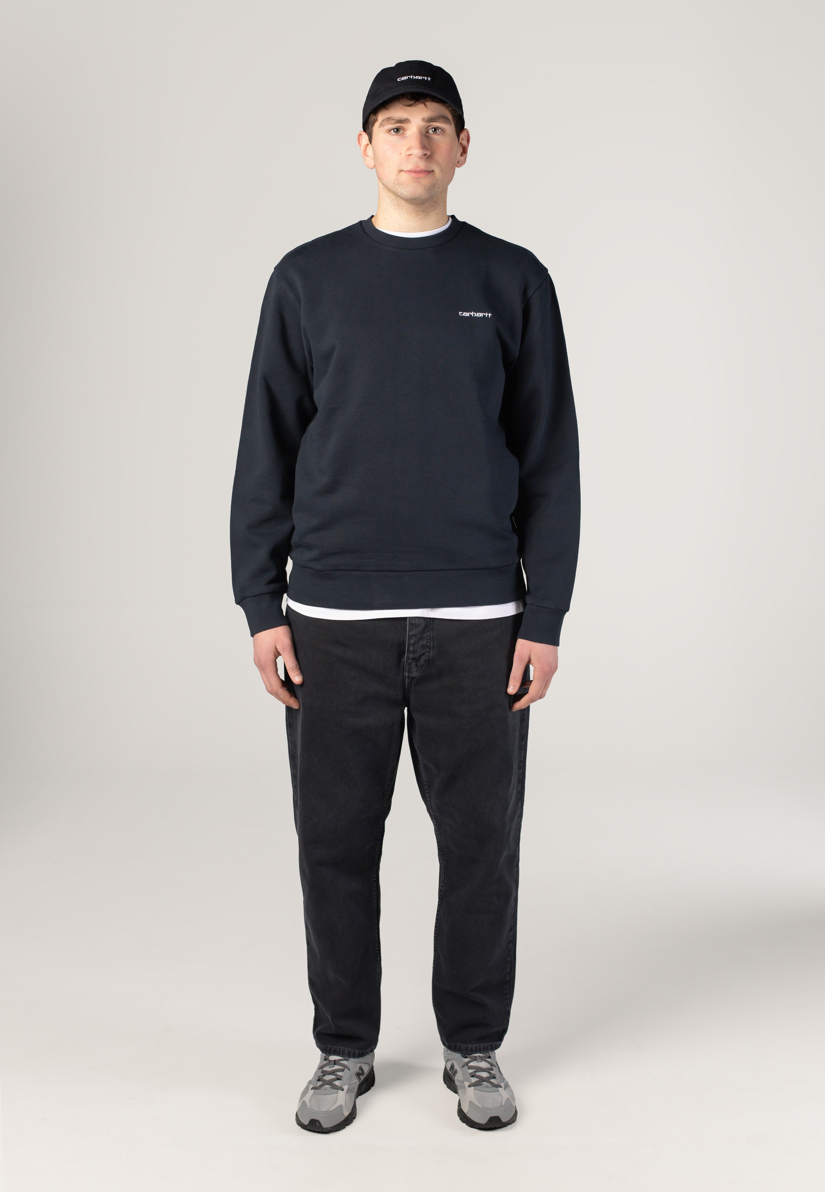 Carhartt WIP - Script Embroidery Deep Night/White - Sweater | Men-Image