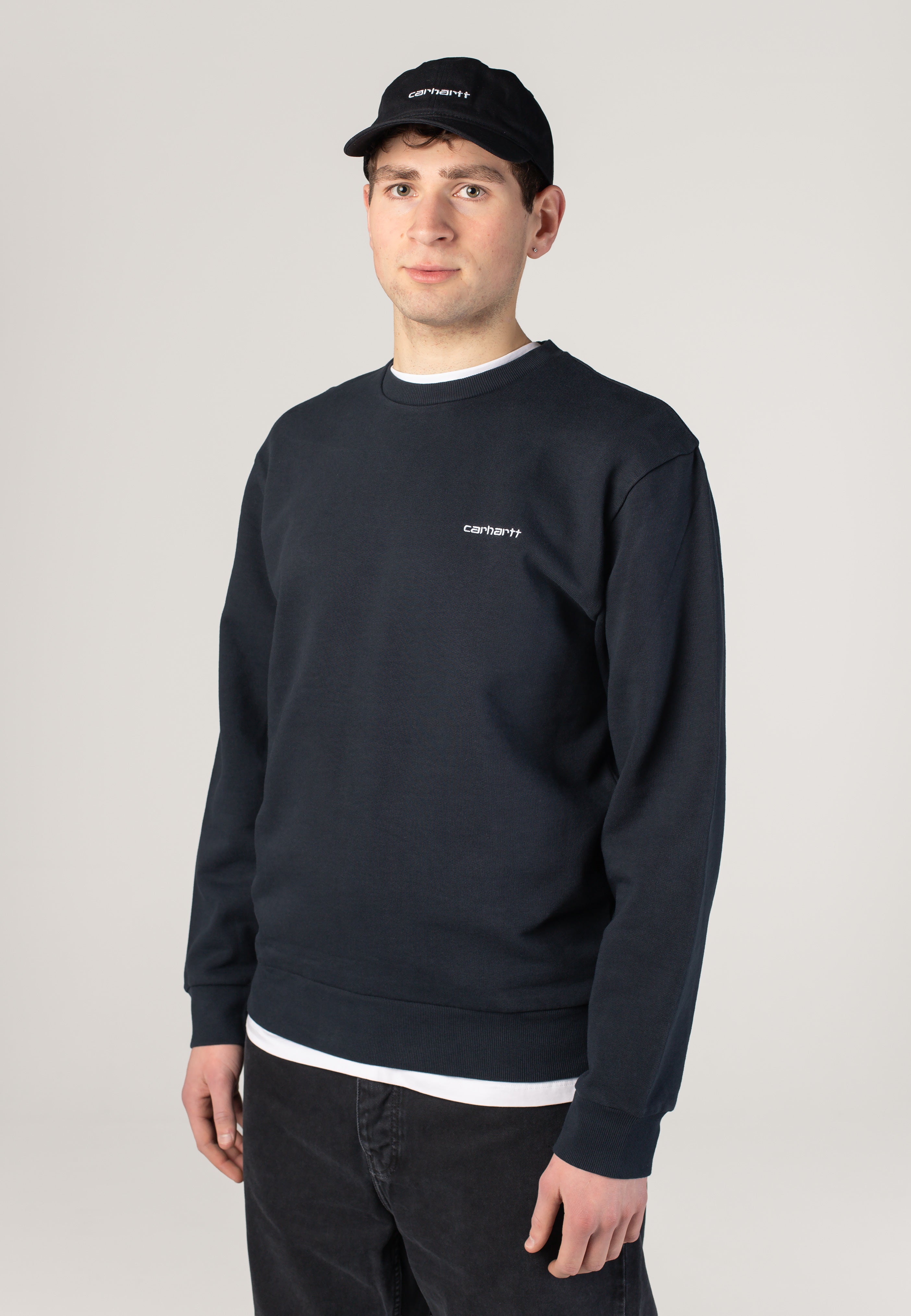 Carhartt WIP - Script Embroidery Deep Night/White - Sweater | Men-Image