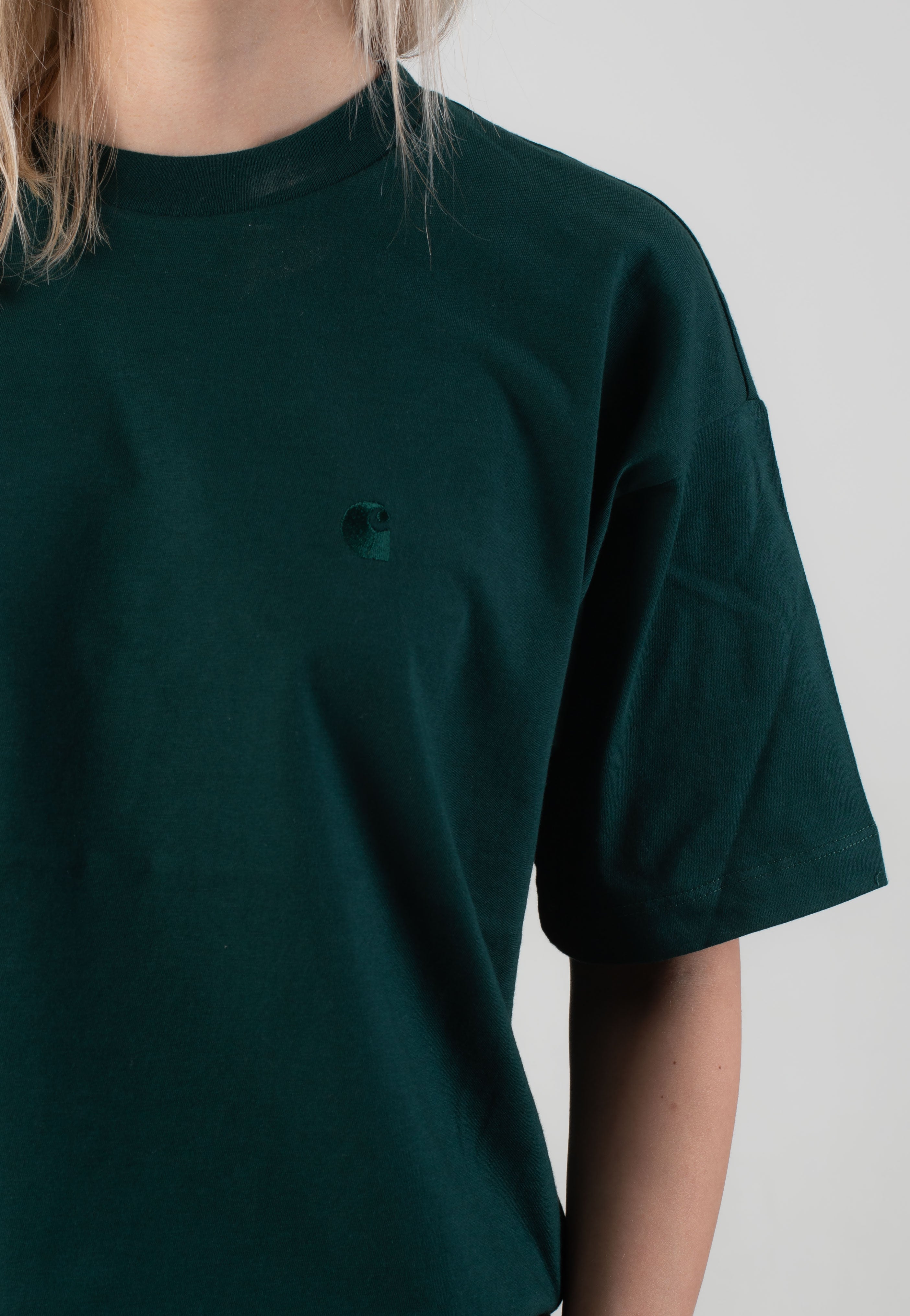 Carhartt WIP - W' Chester Dark Fir - T-Shirt | Women-Image