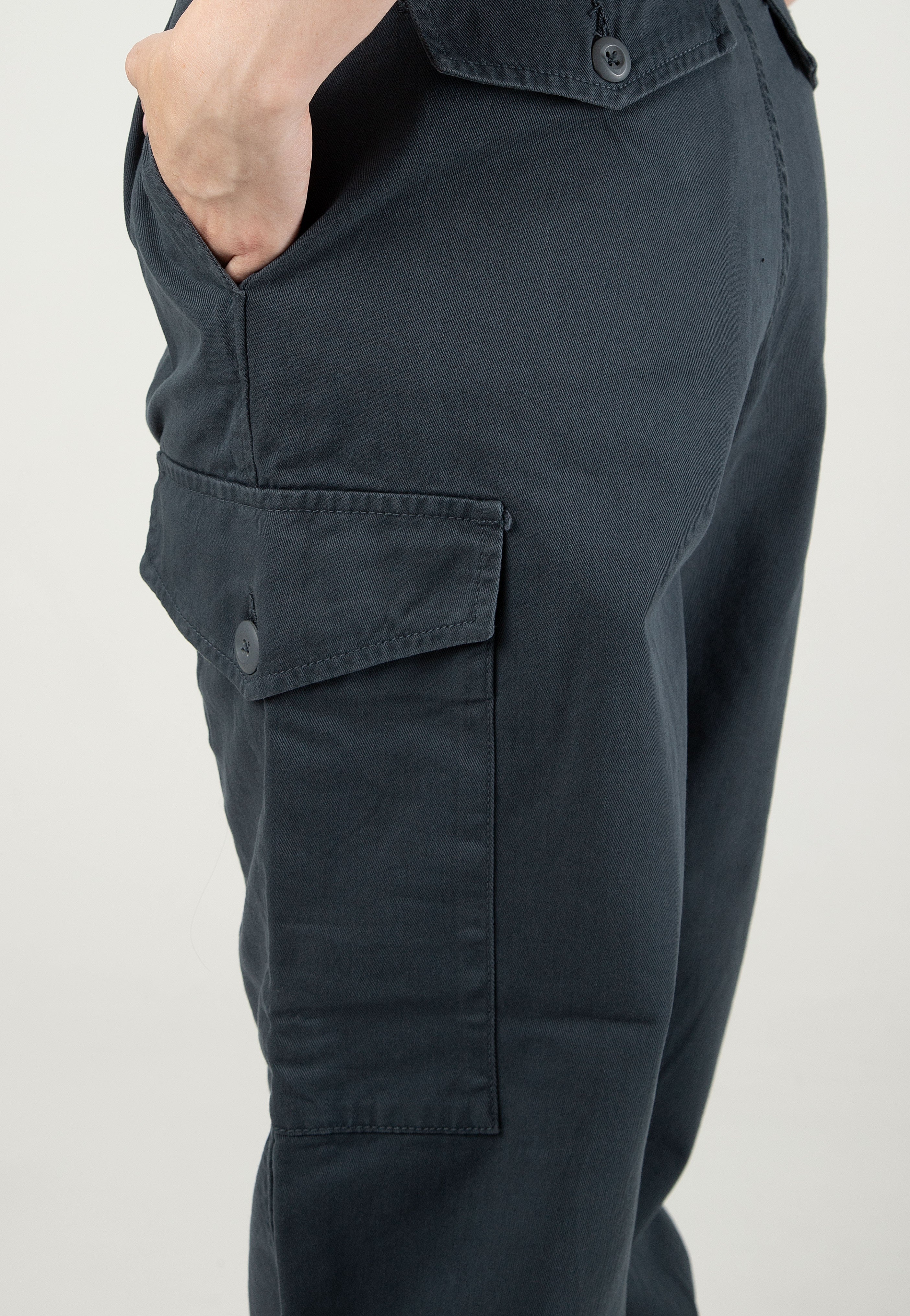 Carhartt WIP - W' Collins Garment Dyed Ore - Pants | Women-Image