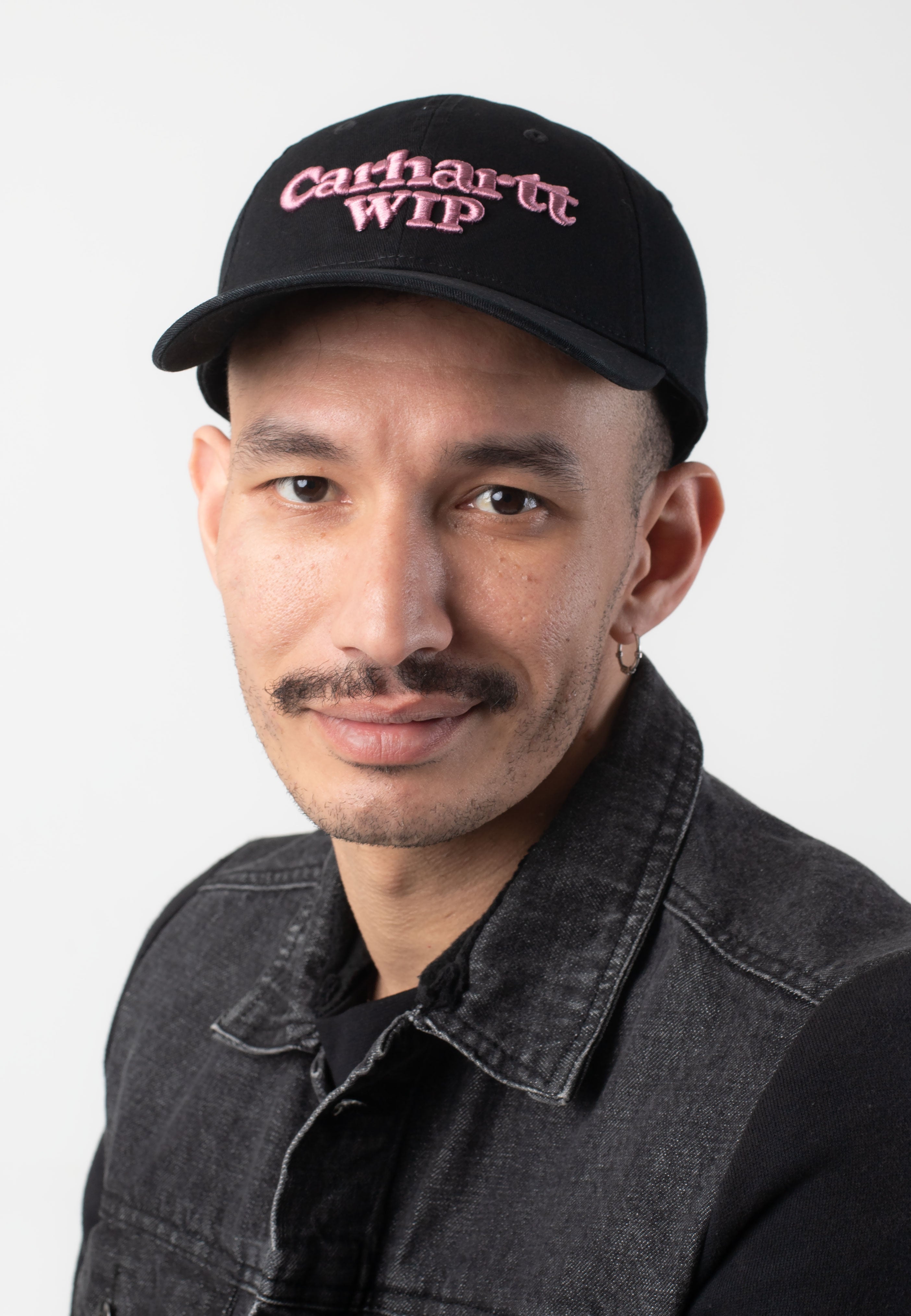 Carhartt WIP - WIP Script Black/Hortensia - Cap | Neutral-Image