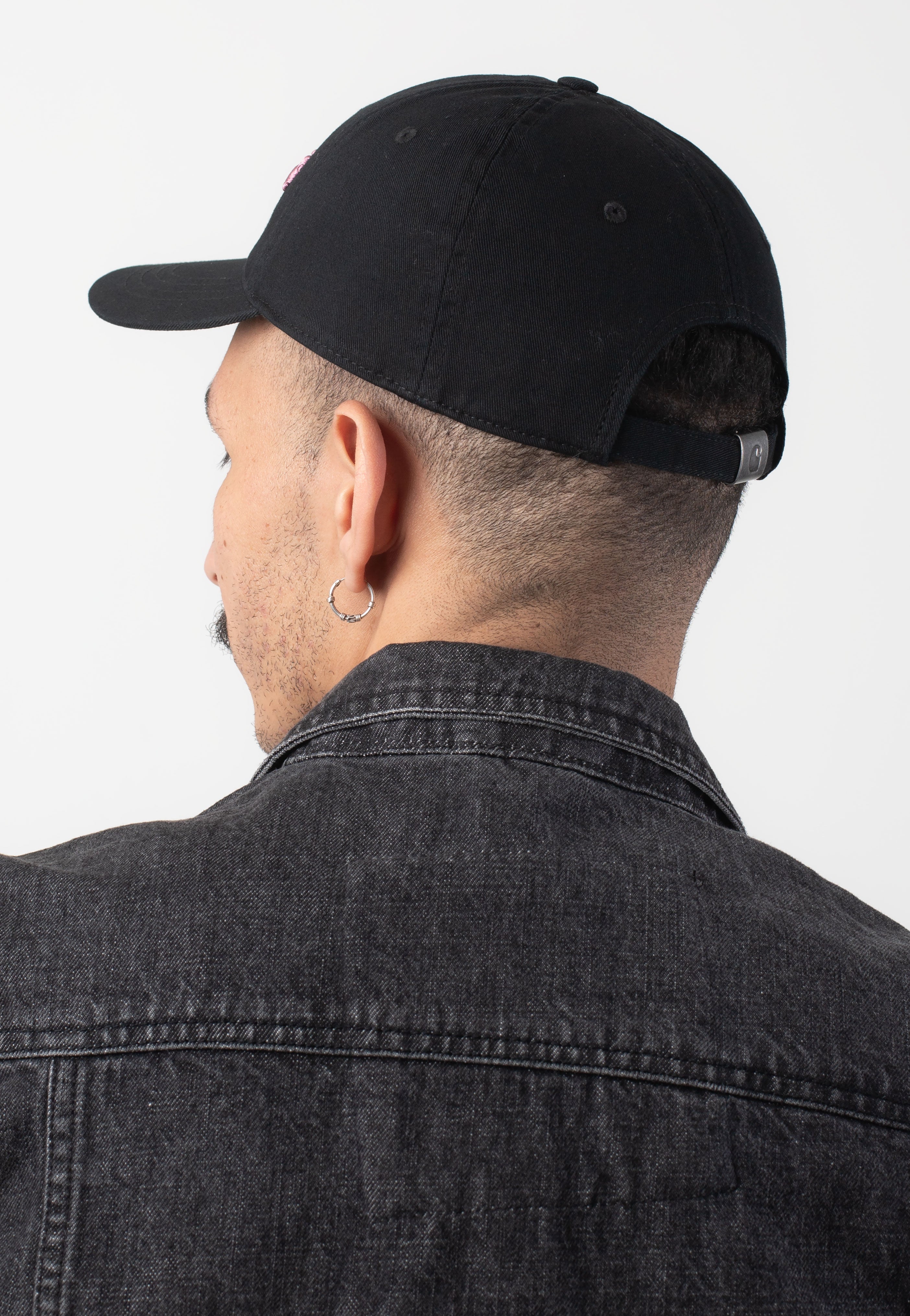 Carhartt WIP - WIP Script Black/Hortensia - Cap | Neutral-Image