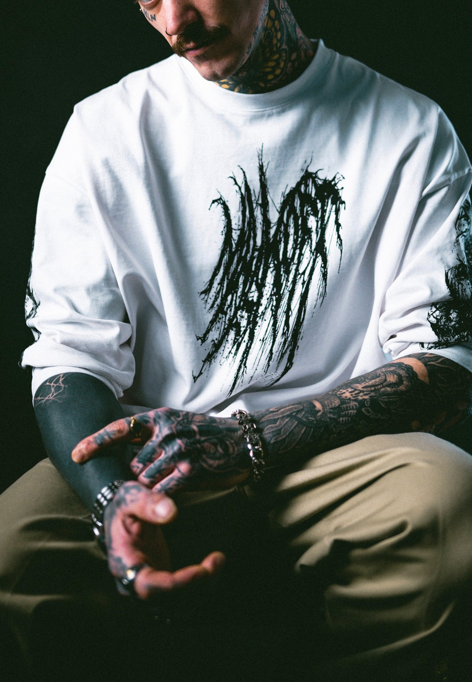 MaskOff Apparel - Carnage White - Longsleeve | Men-Image