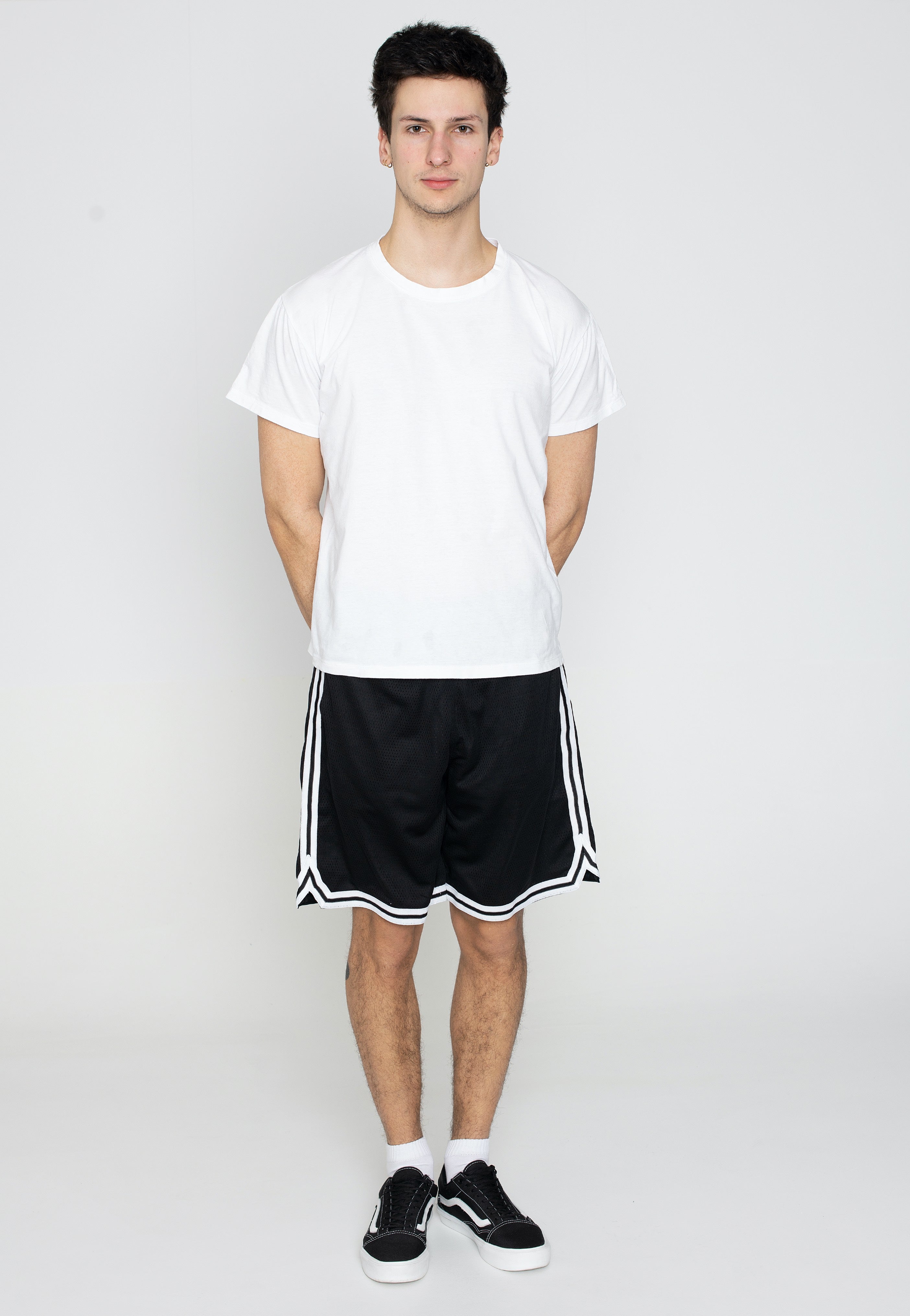 Champion - Bermuda Mesh Black Beauty - Shorts | Men-Image