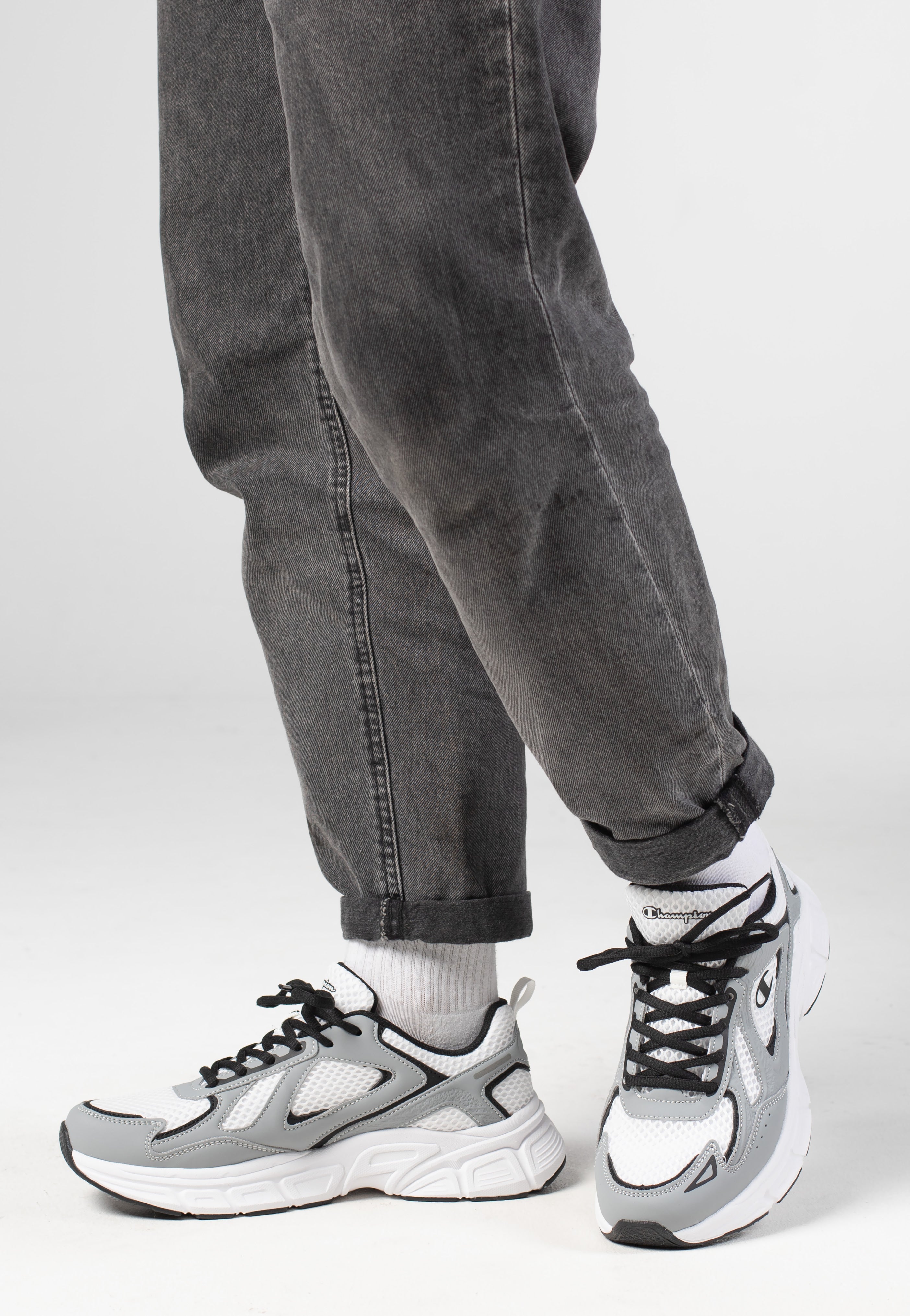 Champion - RT25 Mesh Low Cut WHT/GREY/NBK - Shoes | Men-Image