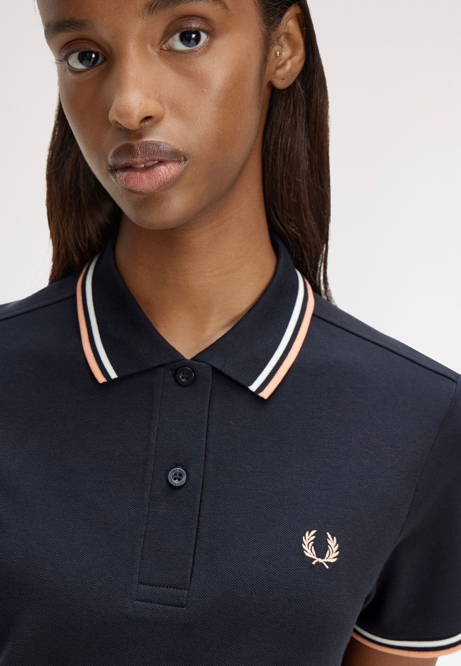 Fred Perry - Twin Tipped Fred Perry Navy/Snow White/Peach - Dress | Women-Image