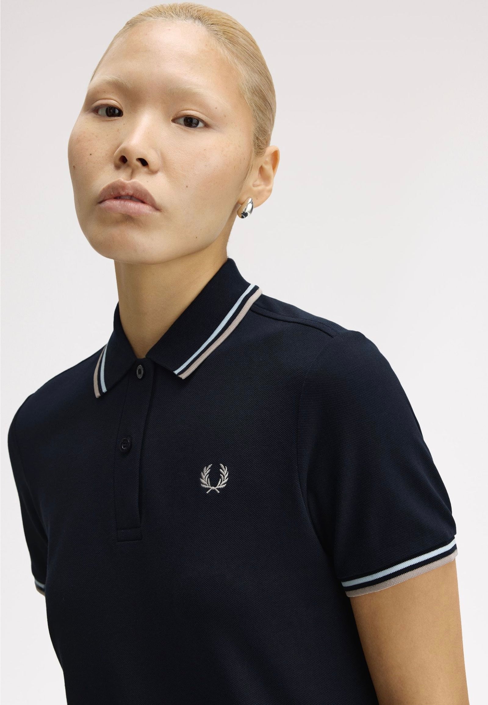 Fred Perry - Twin Tipped Navy/Light Ice/Warm Oatmeal - Dress | Women-Image