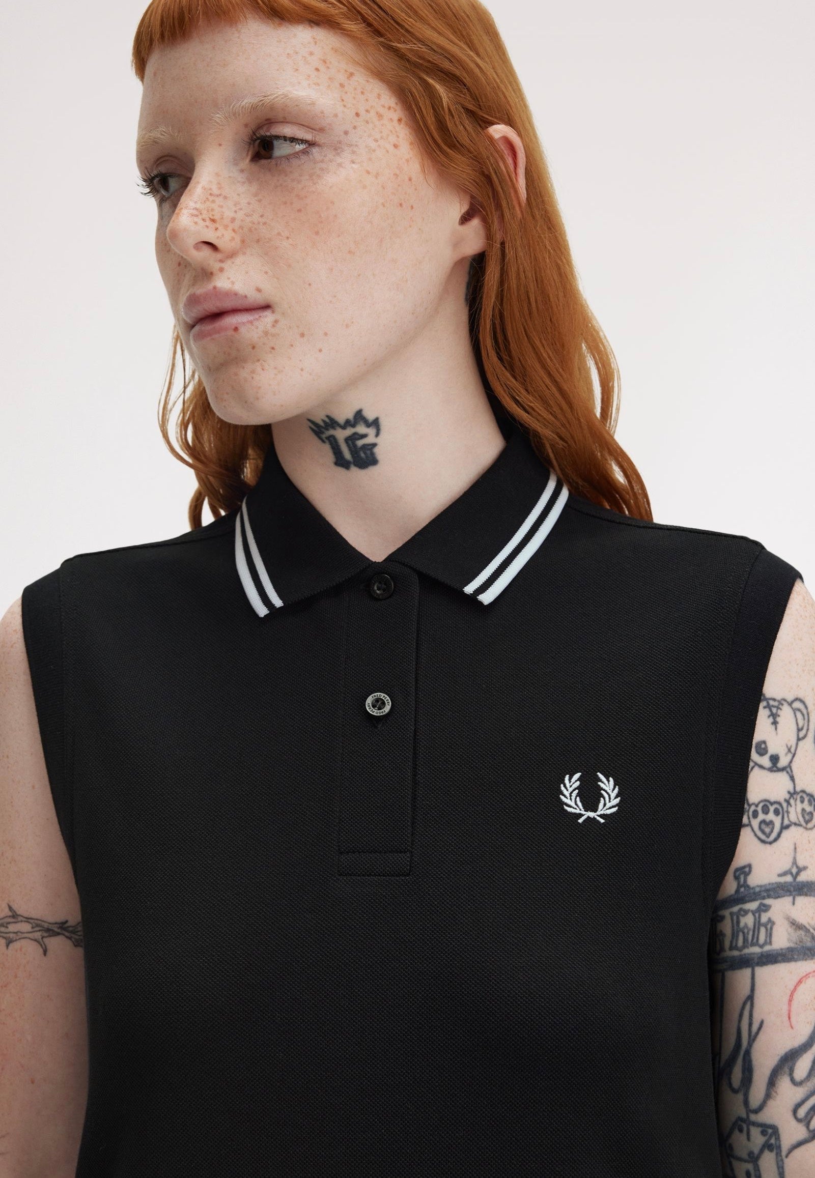 Fred Perry - The Sleeveless FP Black - Dress | Women-Image