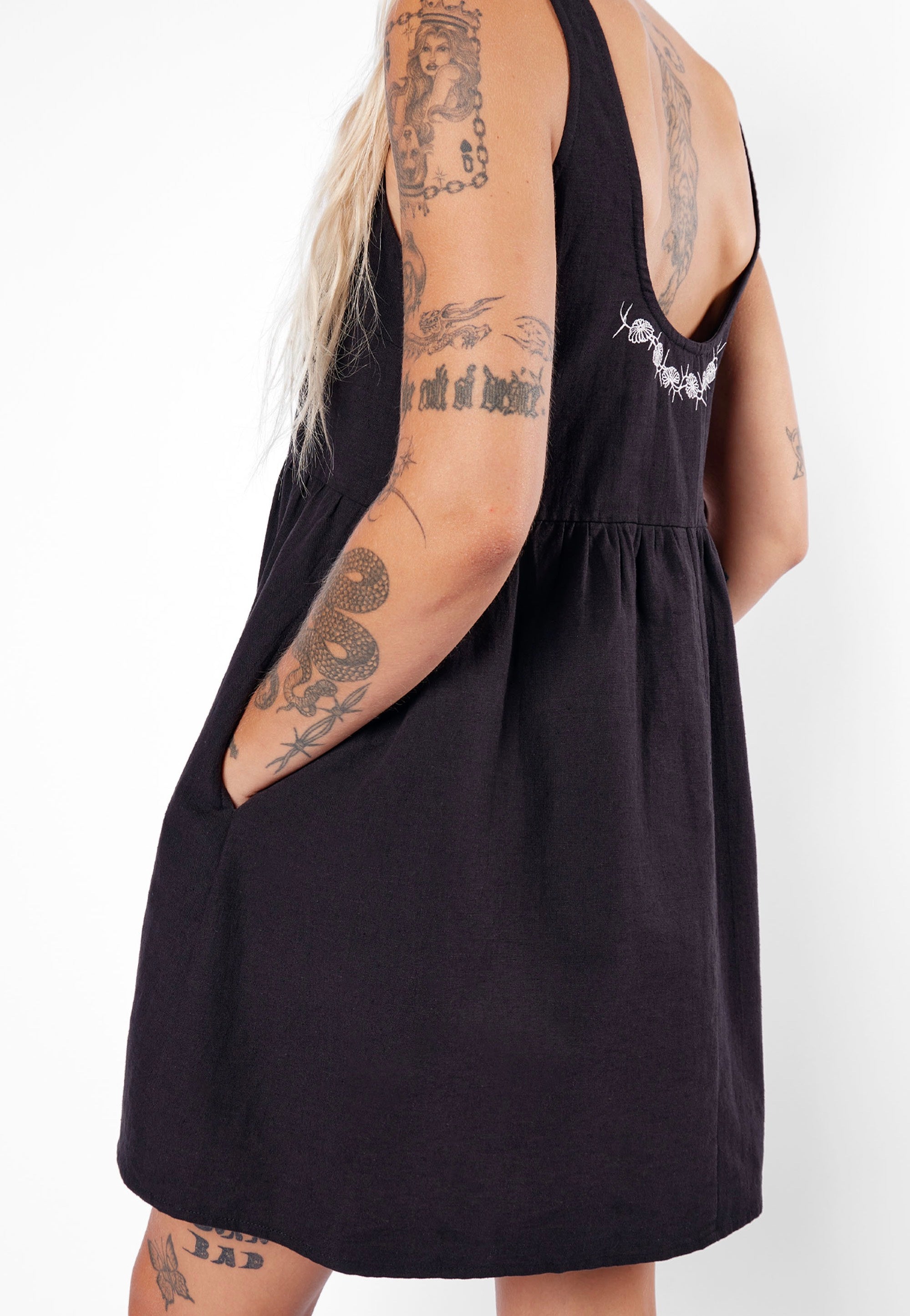 Mary Wyatt Dahlia Smock - Dress | Impericon
