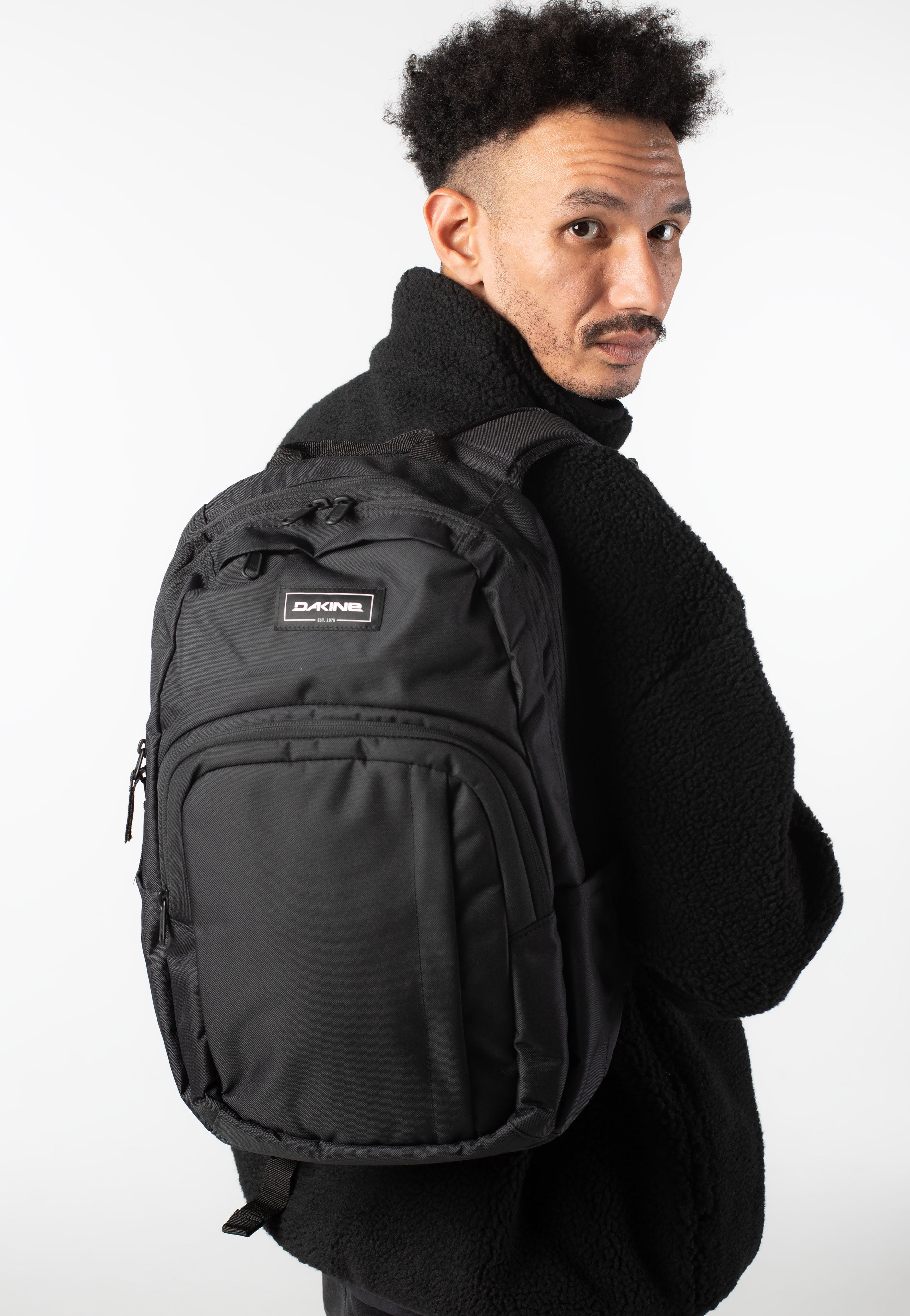 Dakine - Campus M 25L Black - Backpack | Neutral-Image