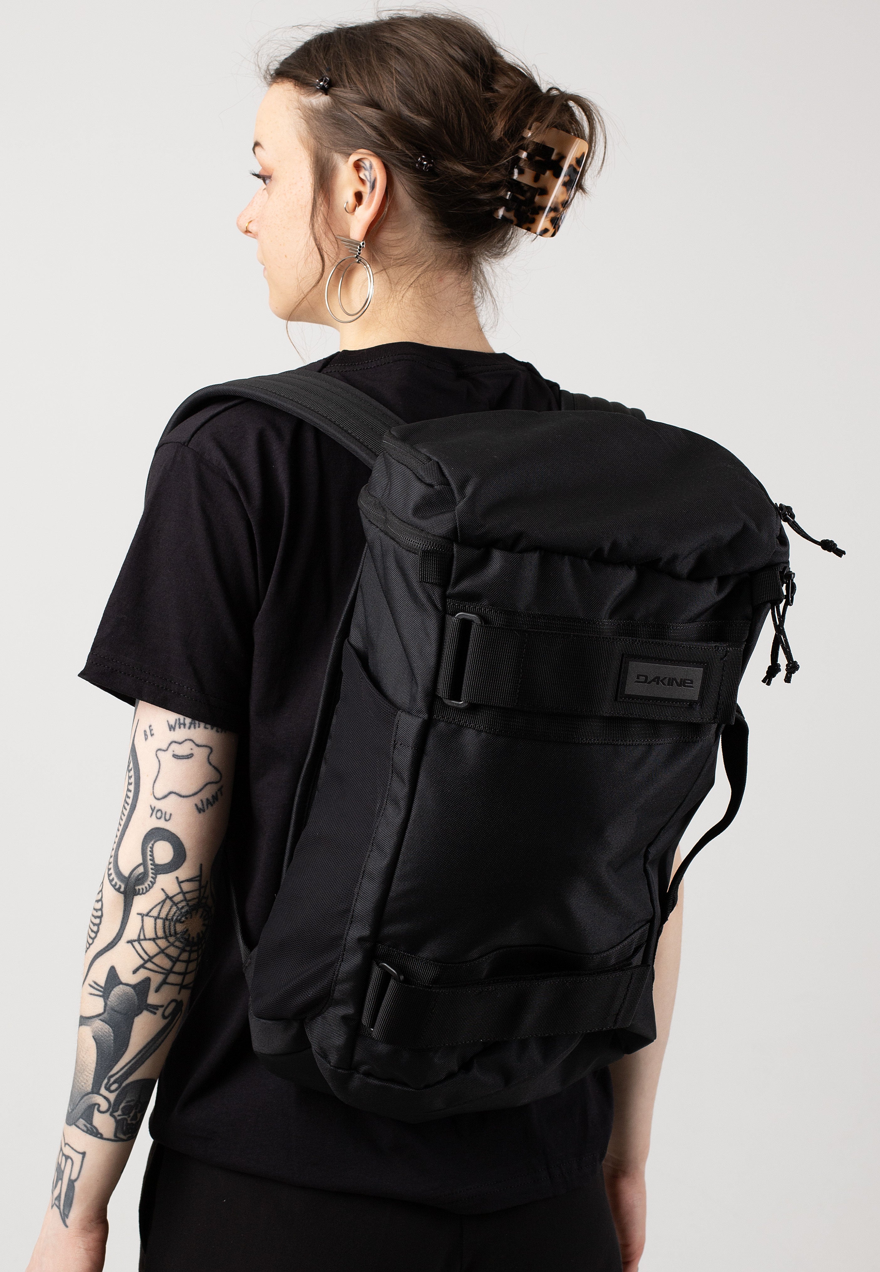 Dakine Mission Street 25L Black - Mochila | Impericon