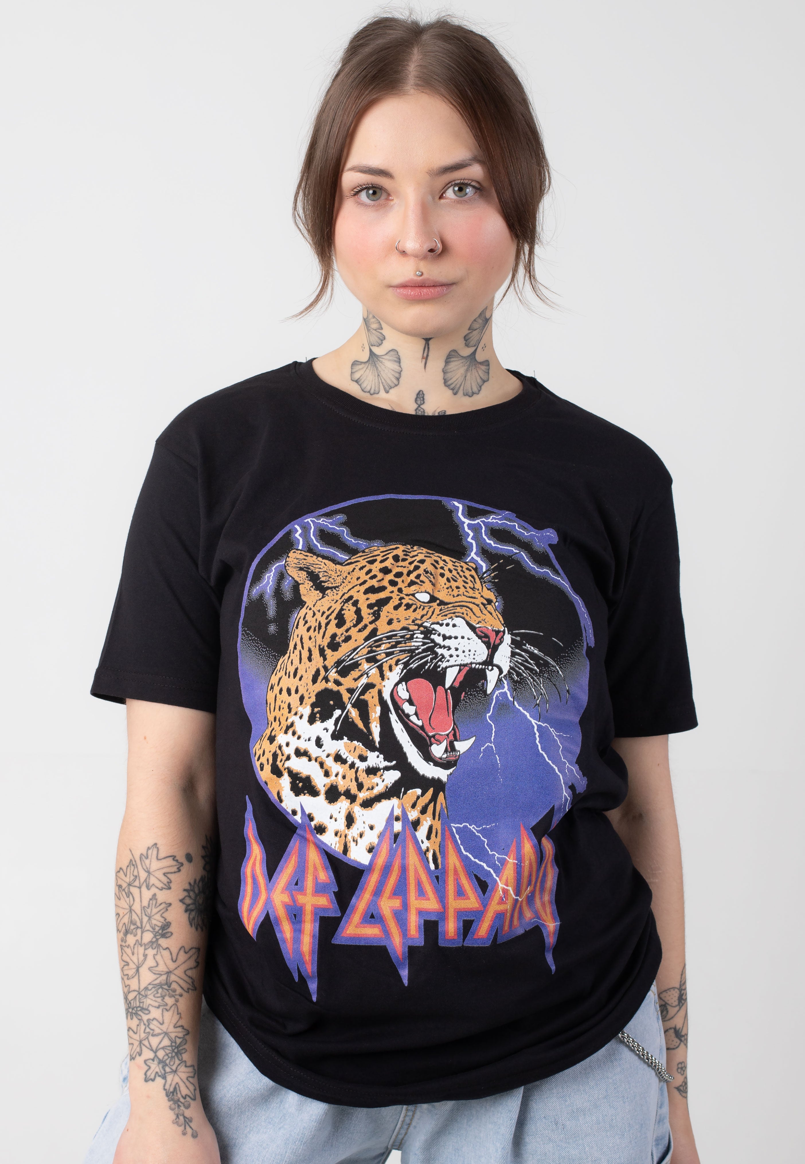 Def Leppard Lightning Leopard - T-Shirt | Impericon