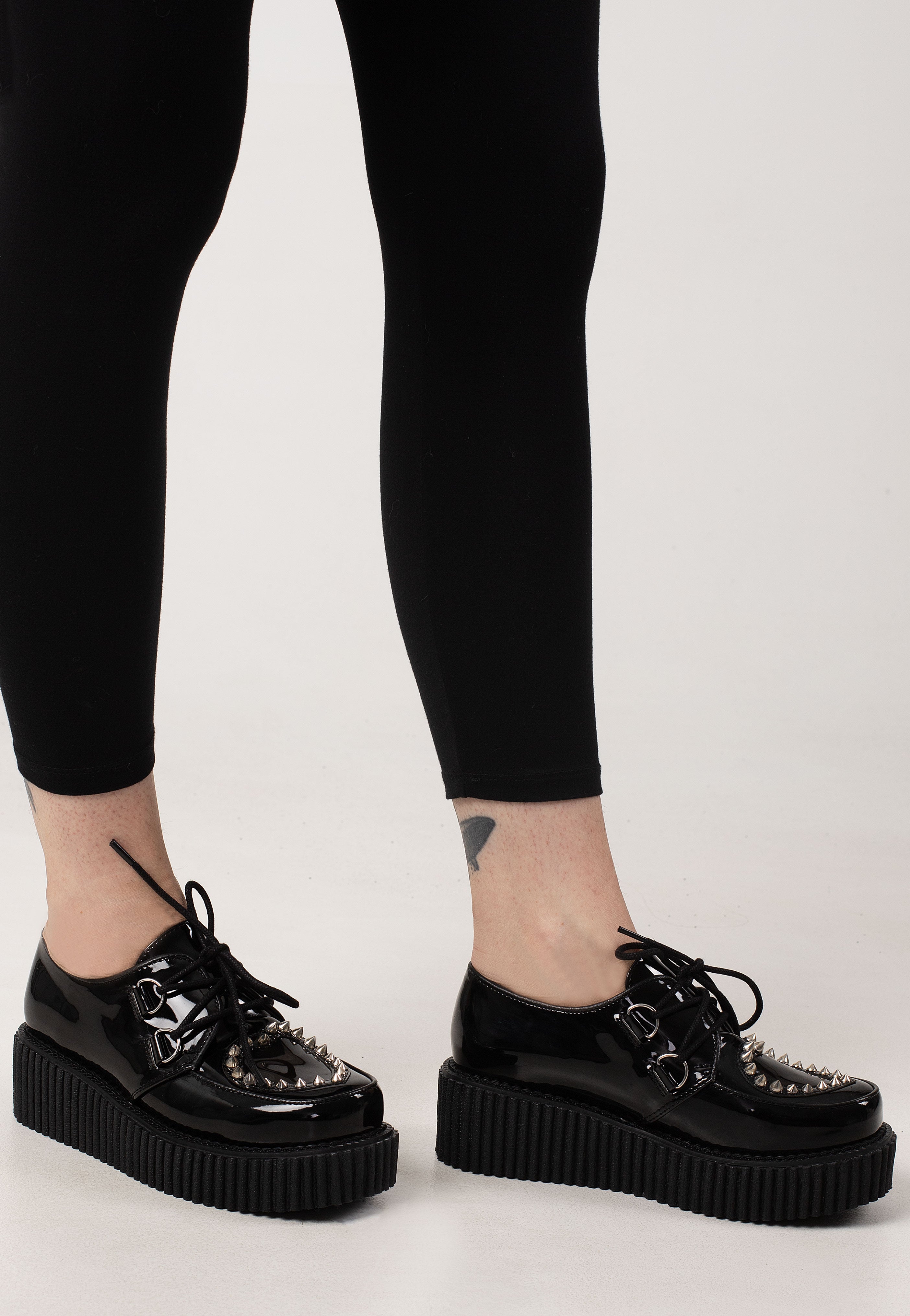DemoniaCult - Creeper 108 Pointed Studs Black - Girl Shoes | Women-Image