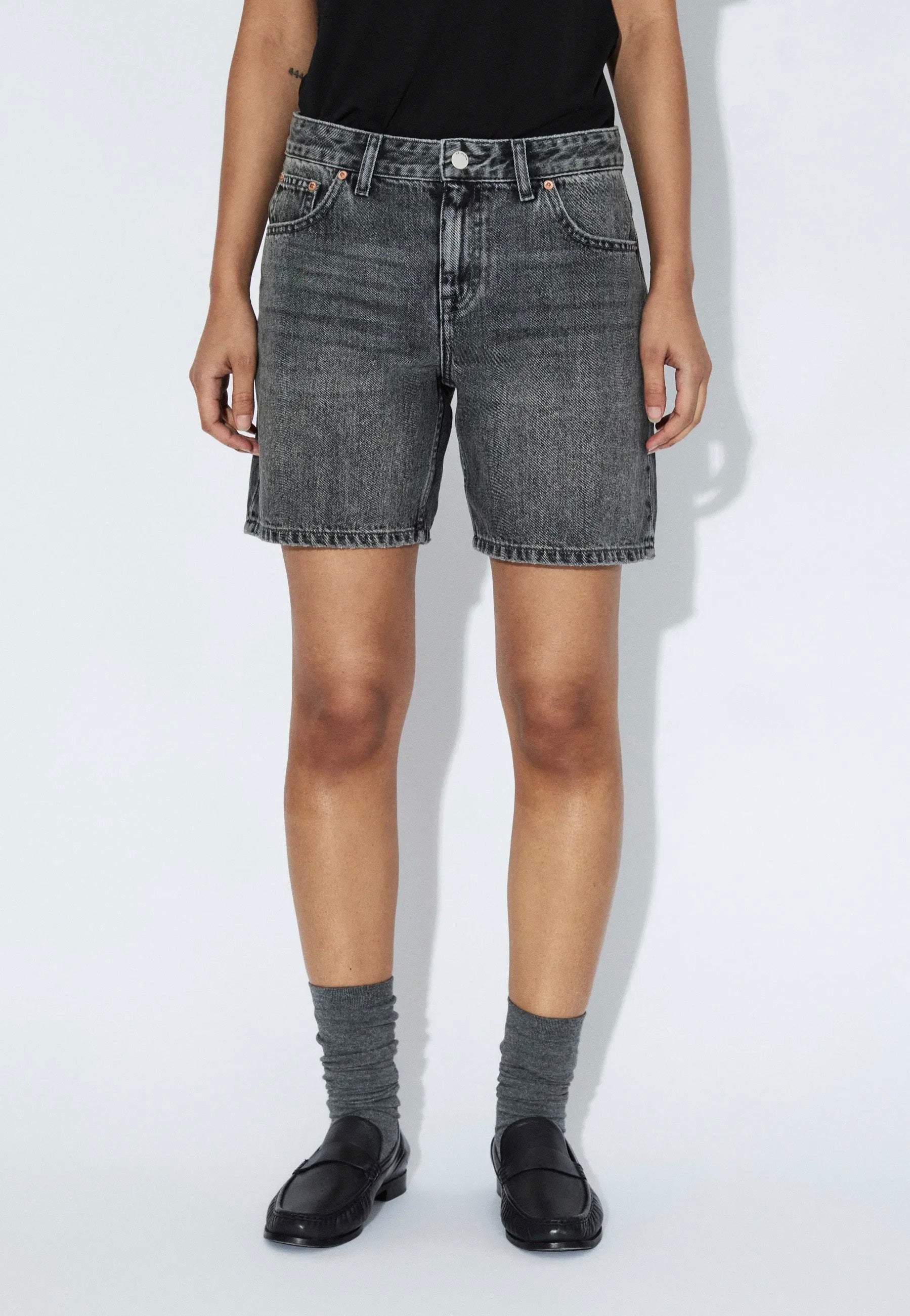 Dr. Denim - Hill Mid Grey Used - Shorts | Women-Image