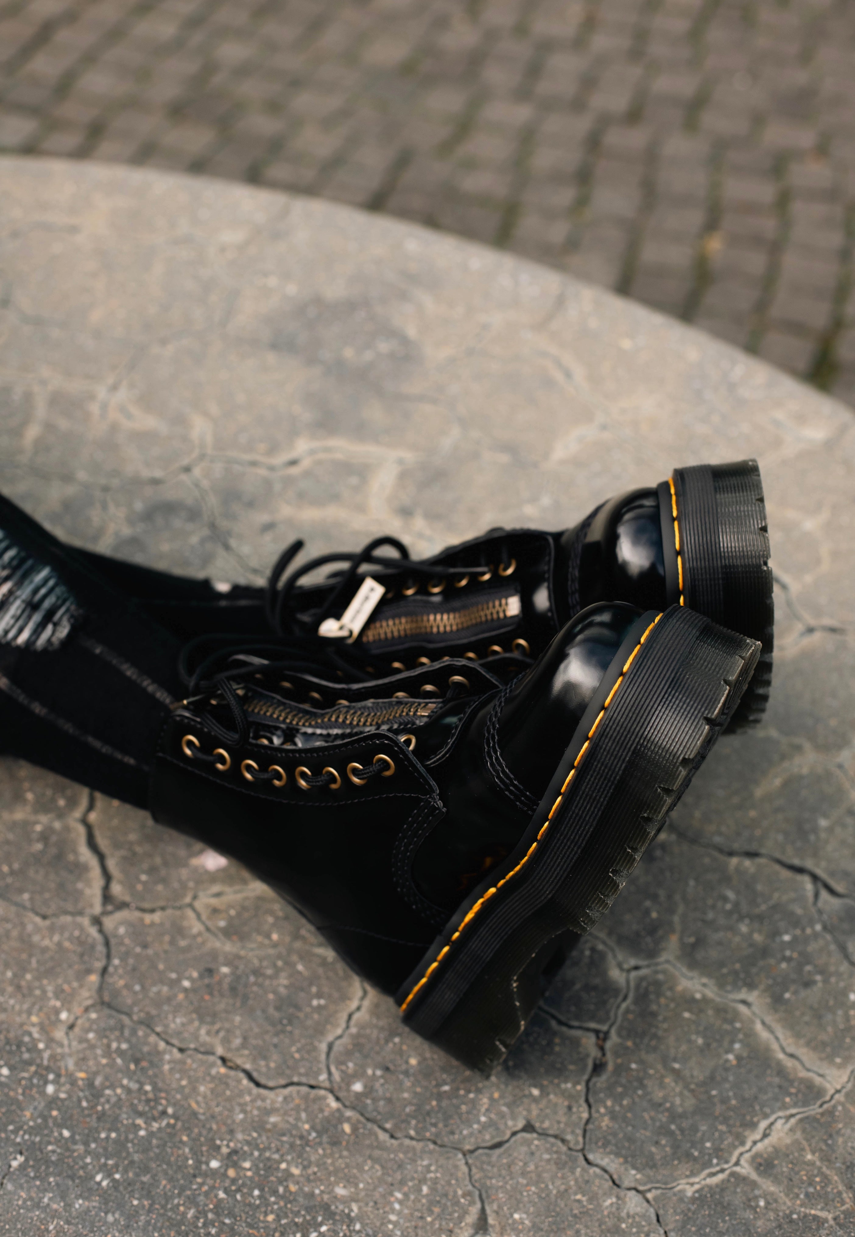 Dr. Martens - Vegan Sinclair Black Oxford - Damesschoenen | Impericon