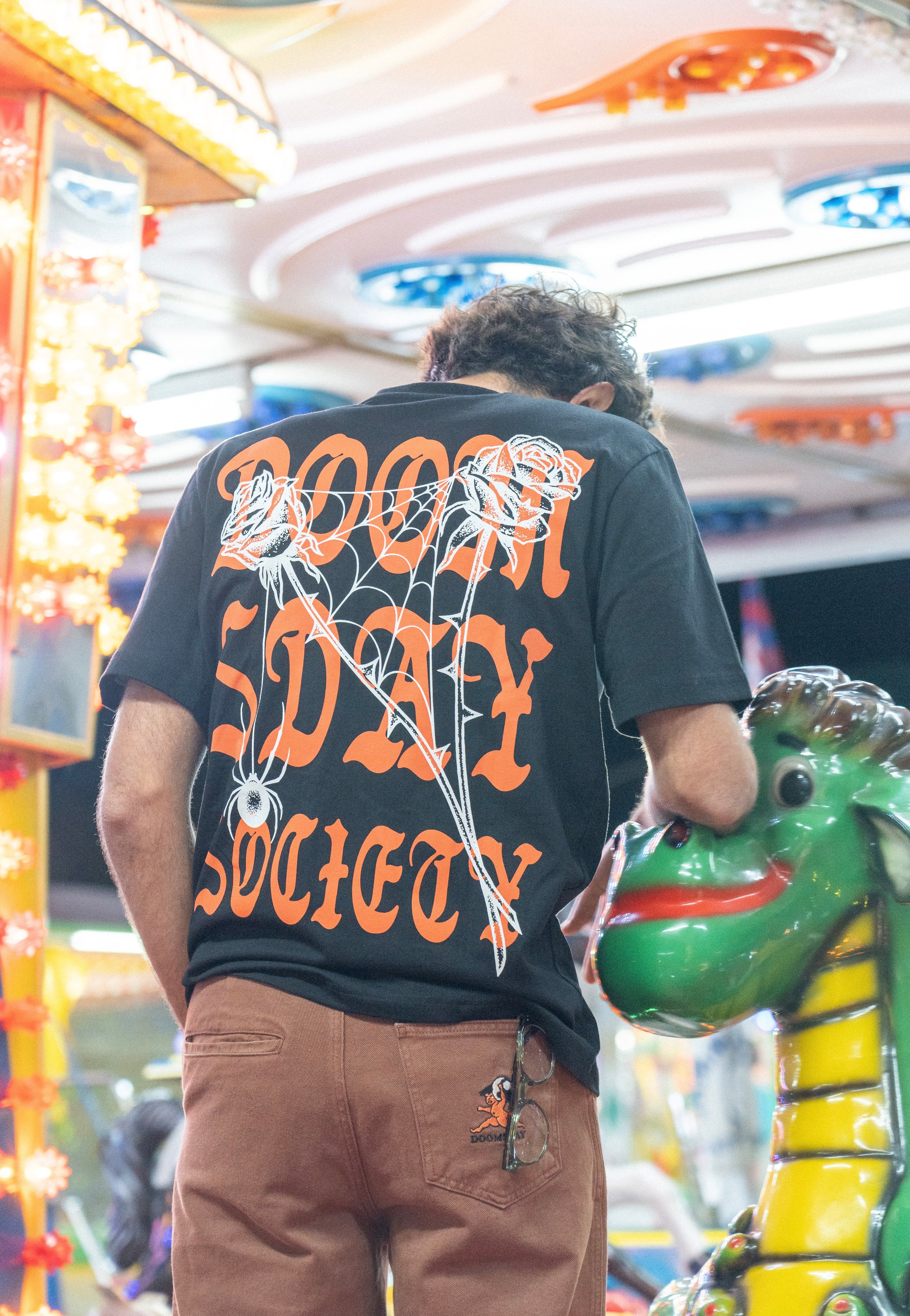 Doomsday Society - Rose Trap Black - T-Shirt