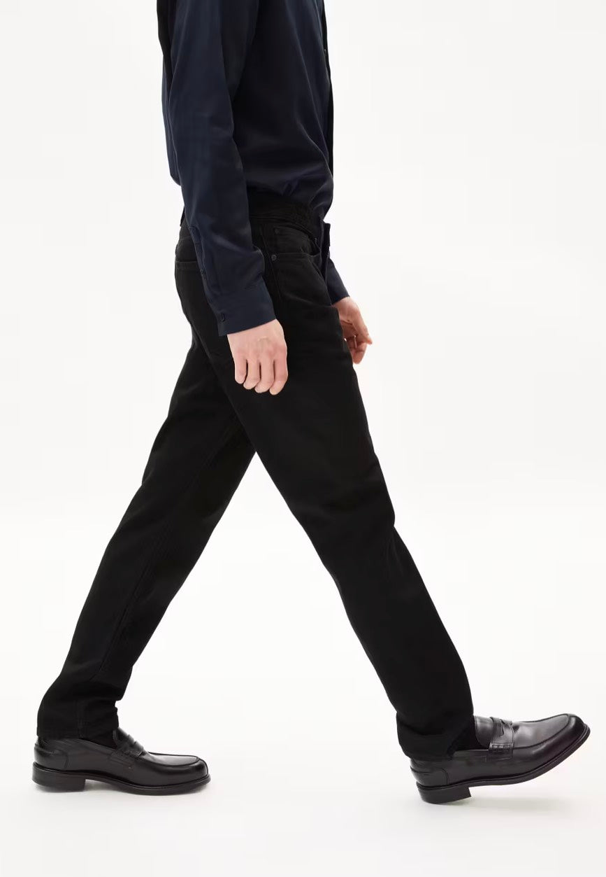 Armedangels - Dylaano Solid Black - Jeans | Men-Image