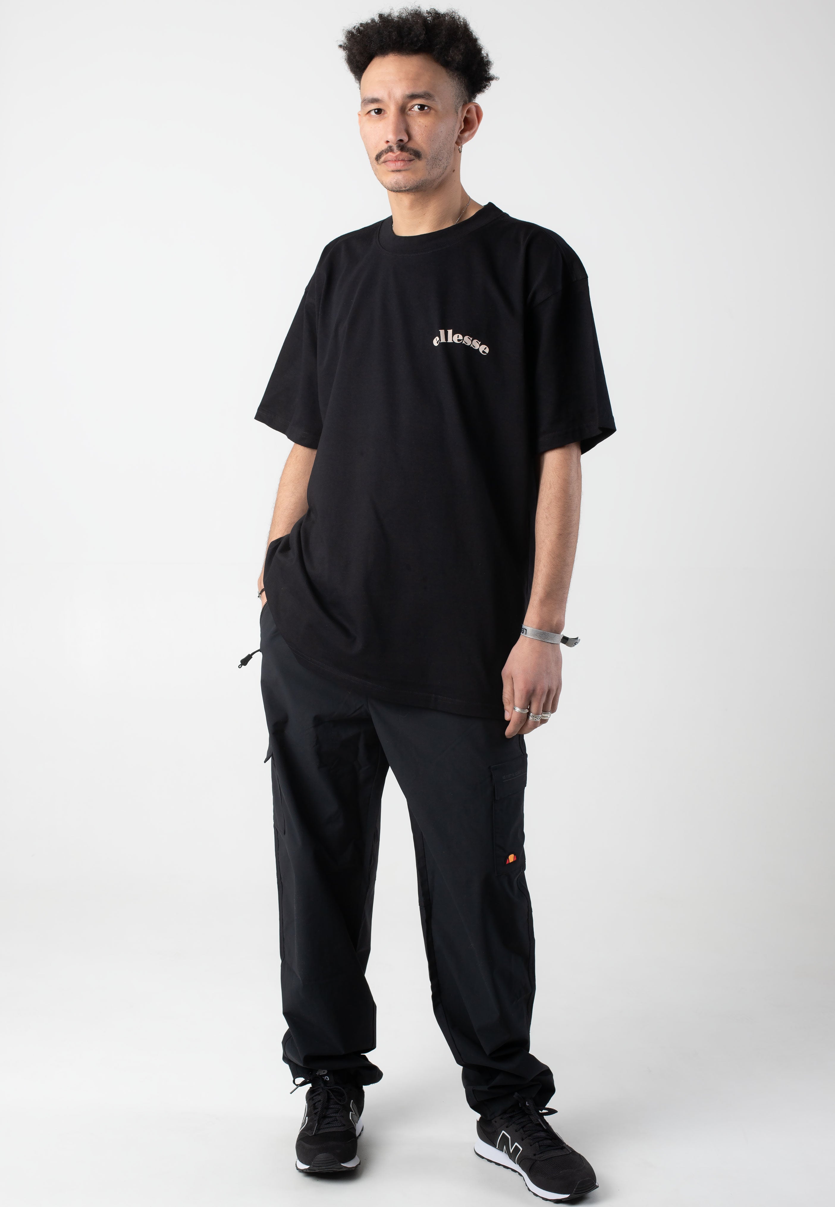 Ellesse - Cercola Cargo Black - Pants | Men-Image