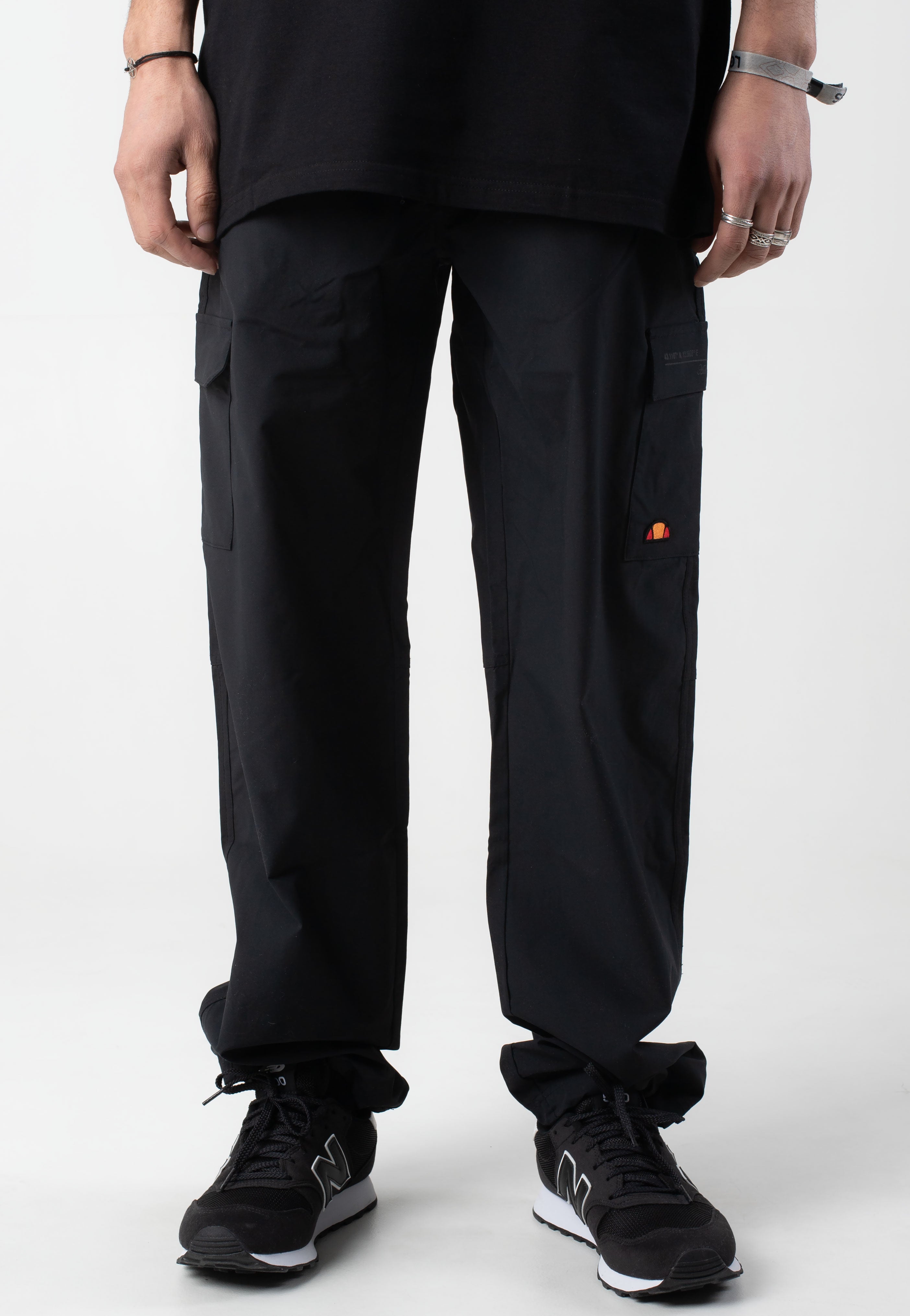 Ellesse - Cercola Cargo Black - Pants | Men-Image