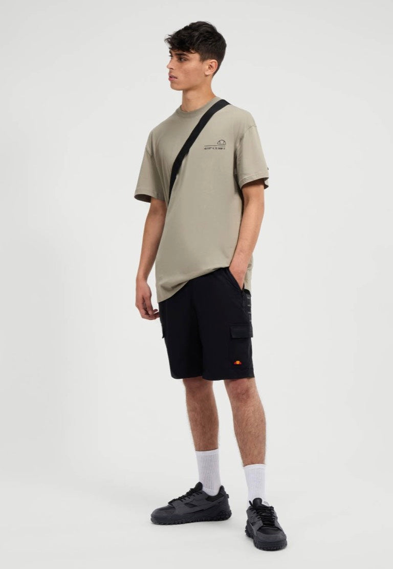 Ellesse - Gaiano Cargo Black - Shorts | Men-Image