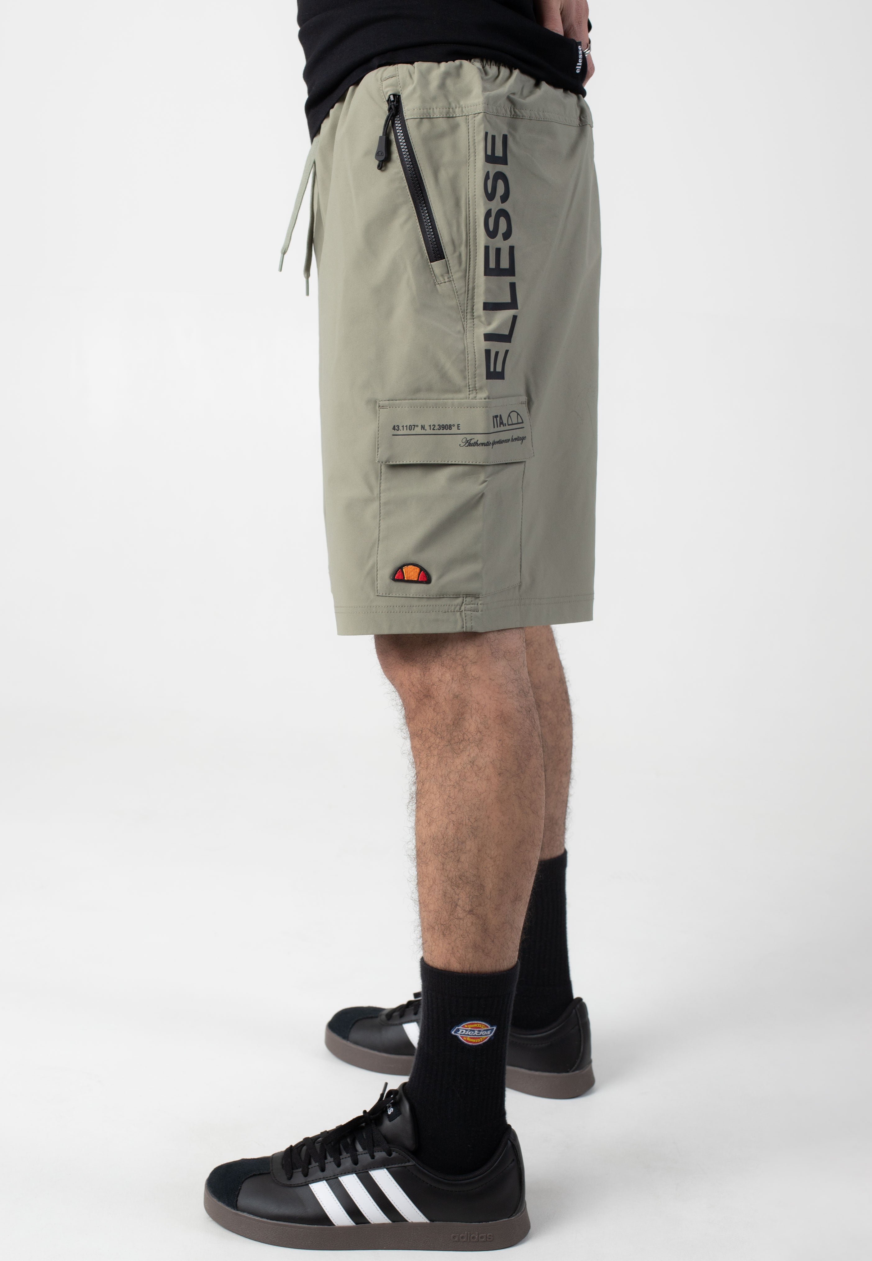 Ellesse - Gaiano Cargo Khaki - Shorts | Men-Image