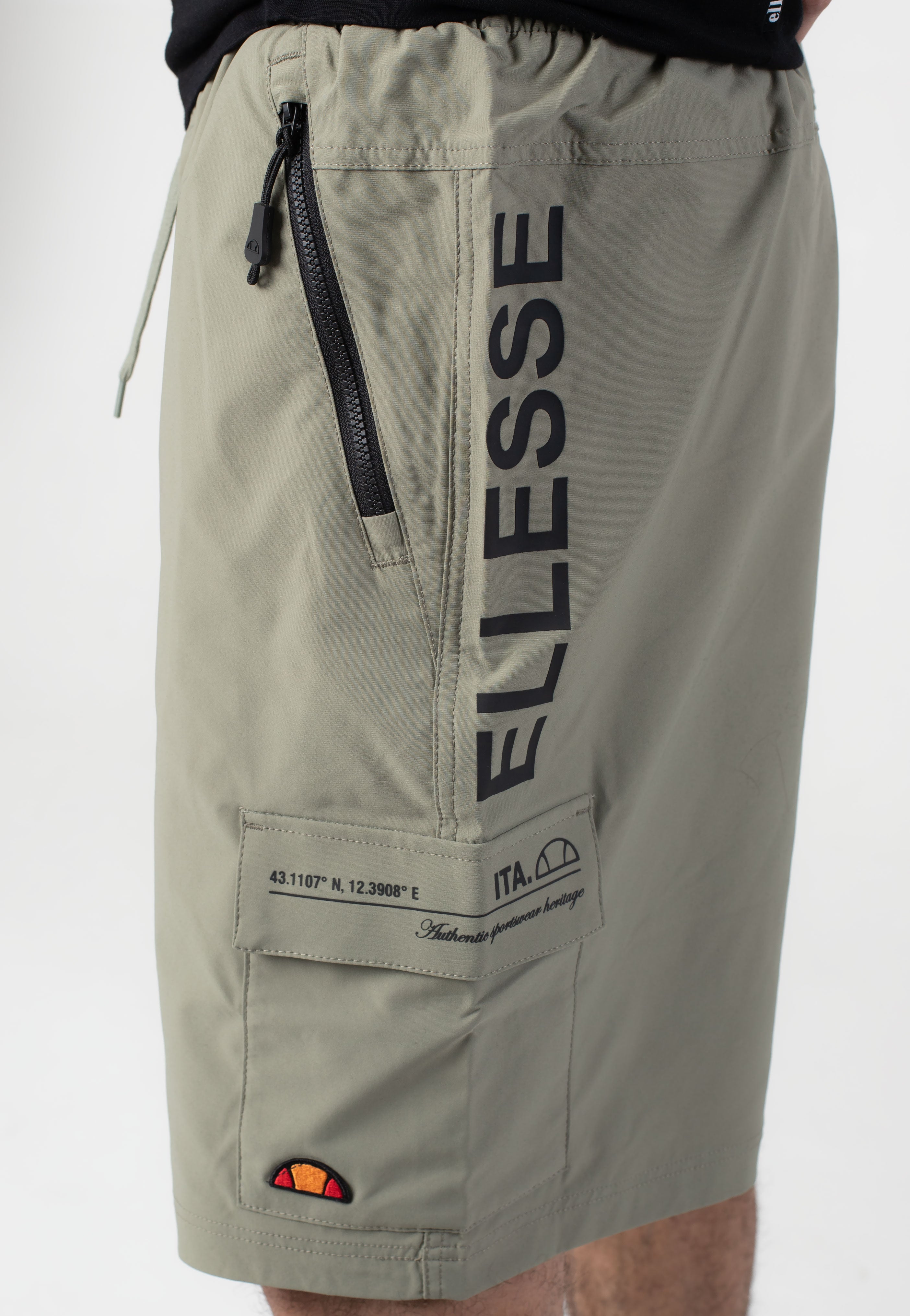 Ellesse - Gaiano Cargo Khaki - Shorts | Men-Image