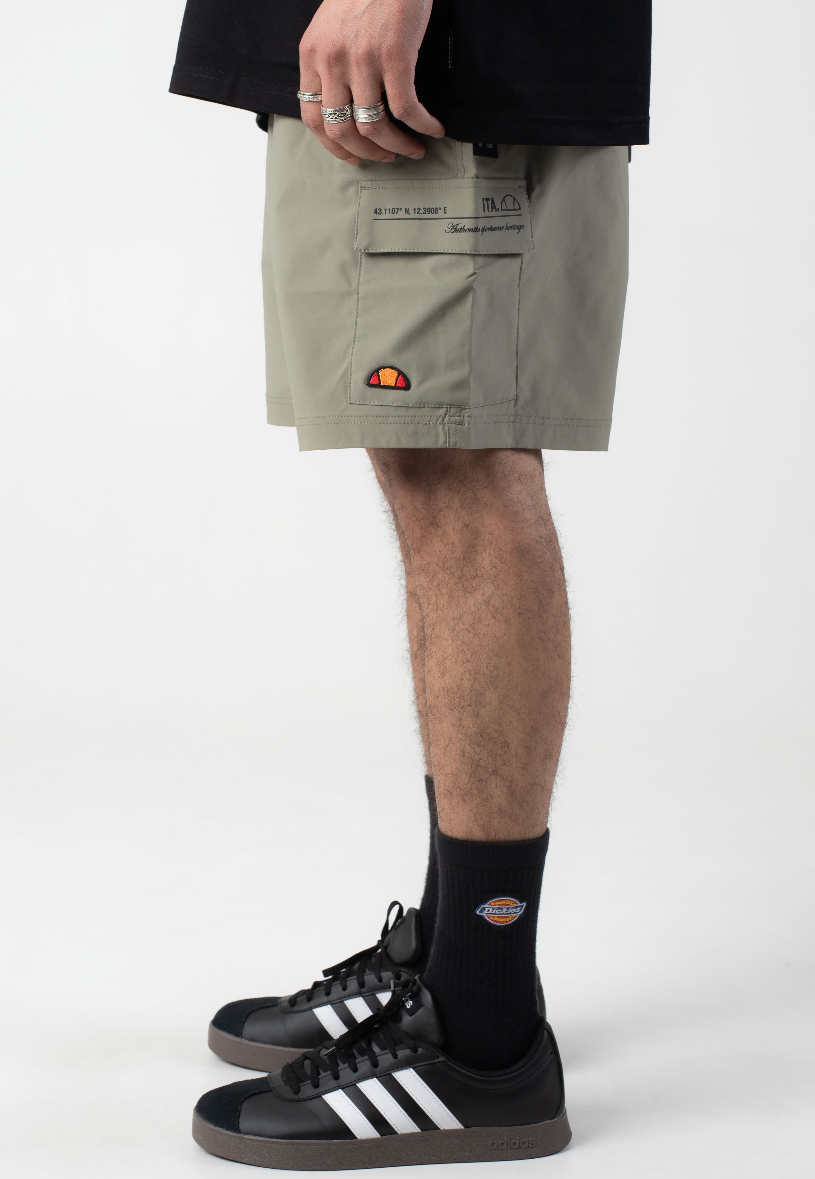 Ellesse - Gaiano Cargo Khaki - Shorts | Men-Image