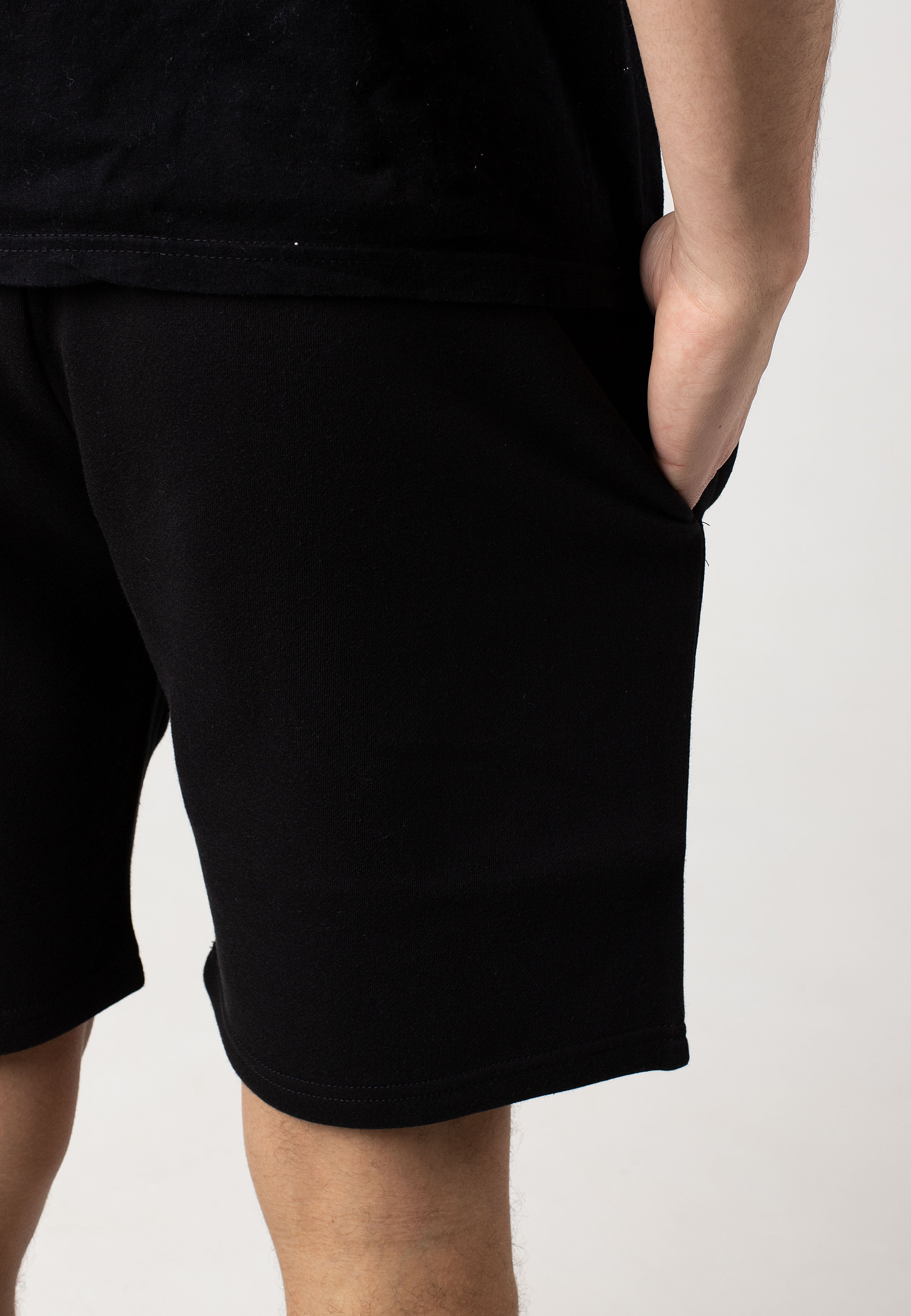 Ellesse - Molla Black - Shorts | Men-Image
